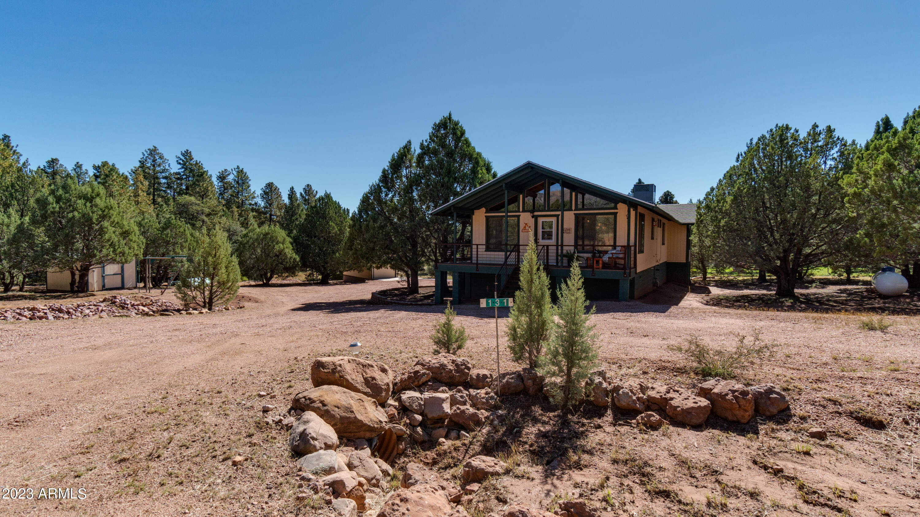 131 E JACKSHOE Trail
