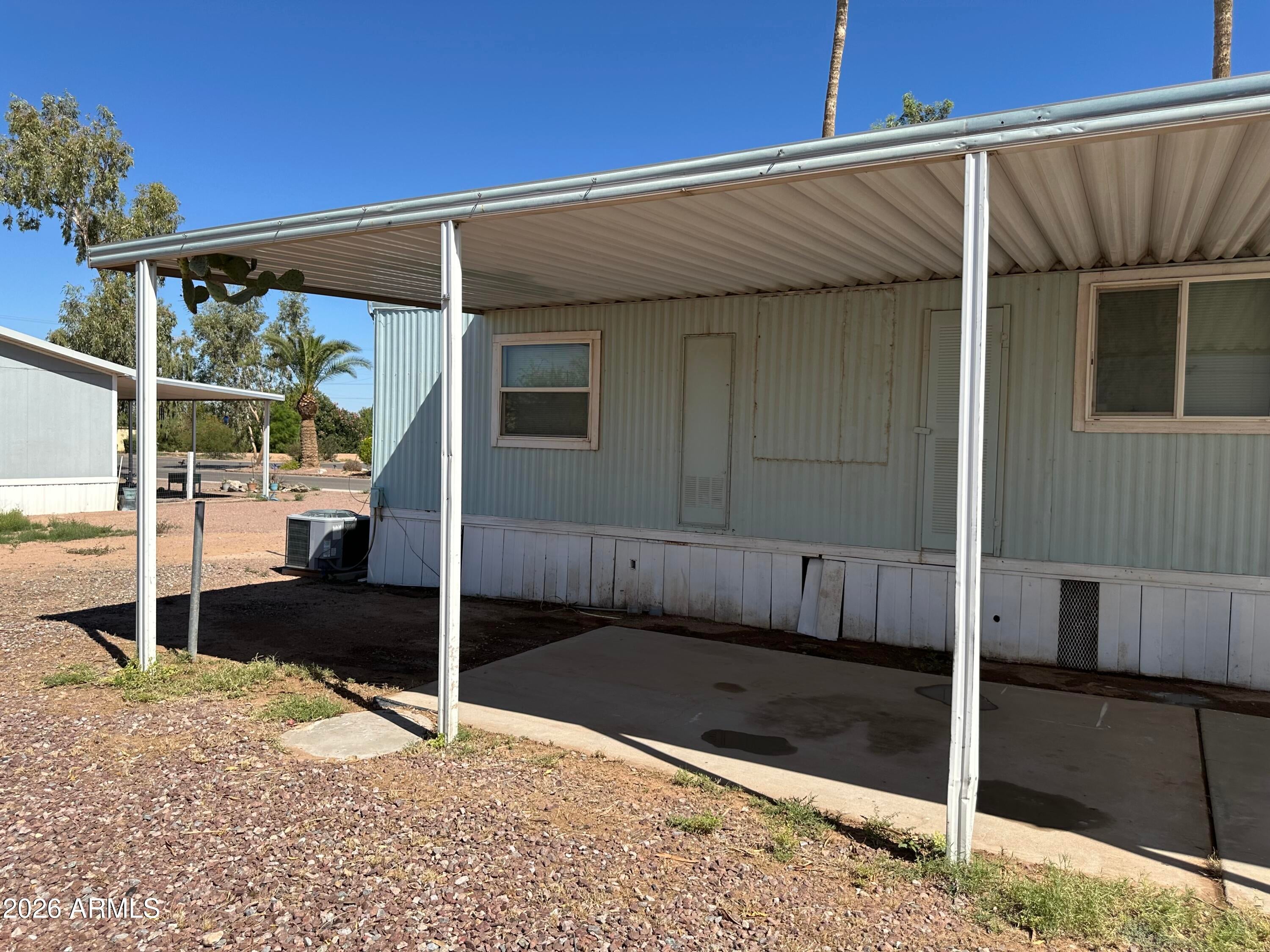5201 S CHUICHU Road 216