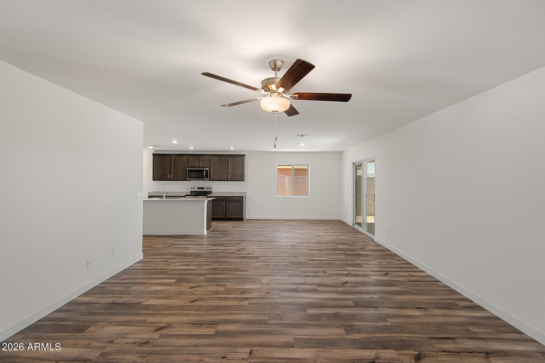 674 W PINTAIL Drive