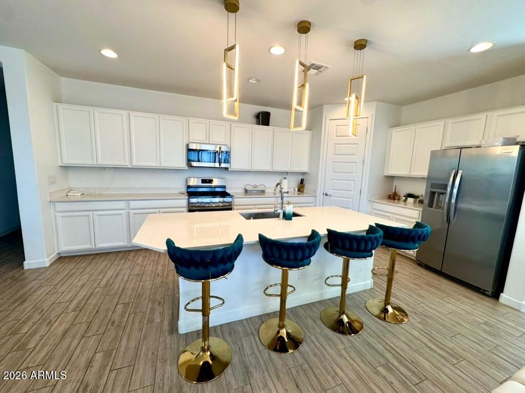 1618 W MONTE Way