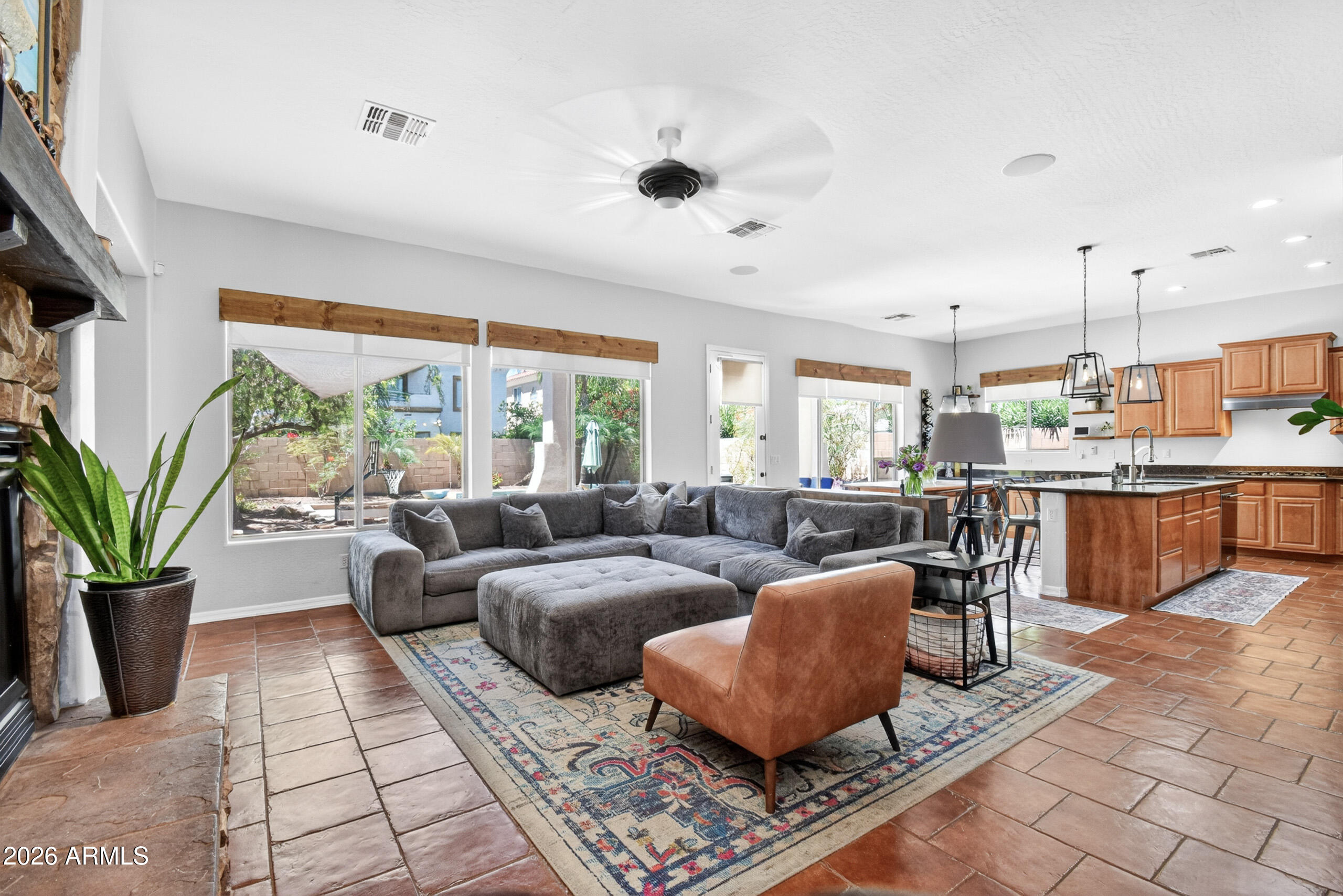 3420 S HOLGUIN Way