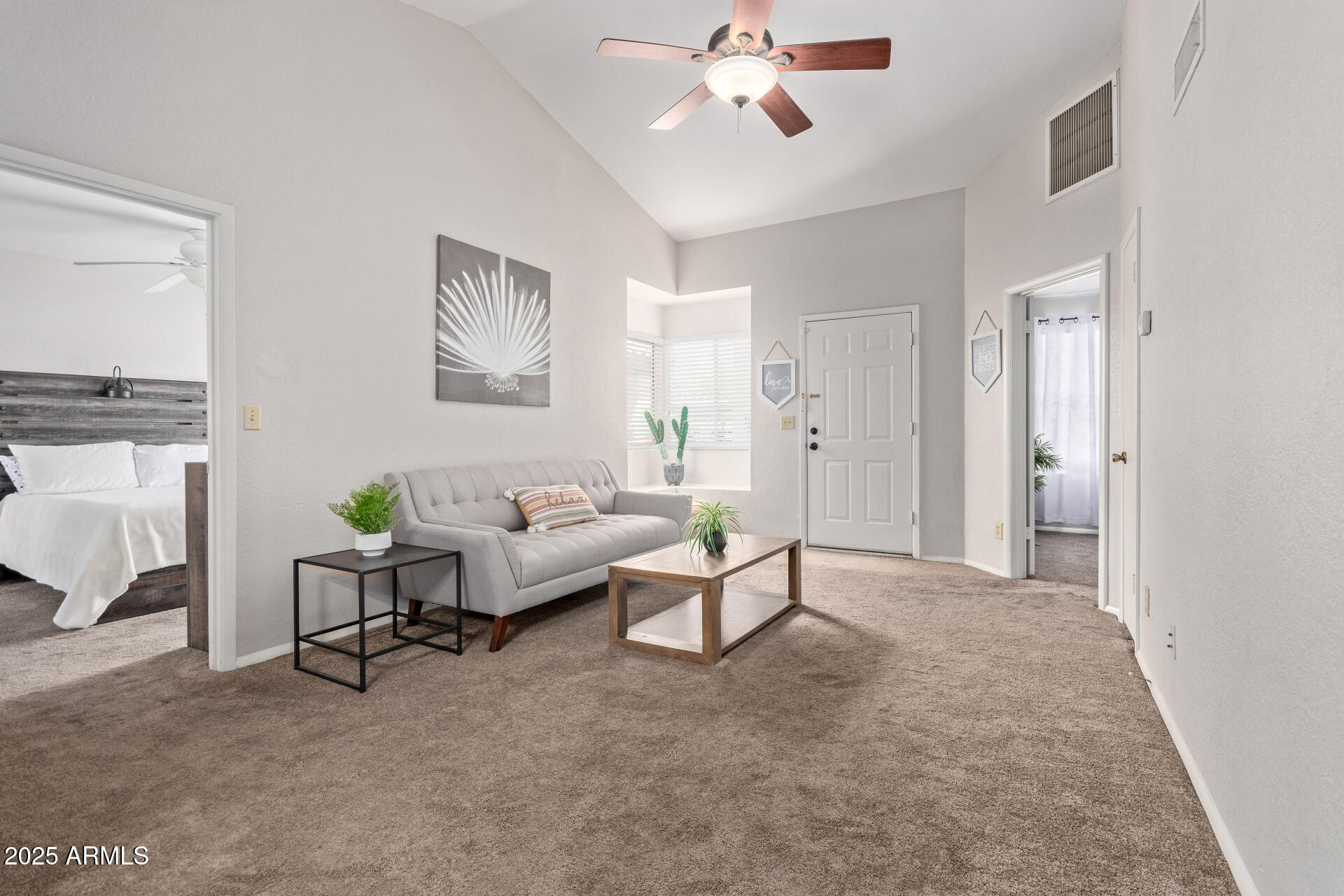 5136 E EVERGREEN Street 1142
