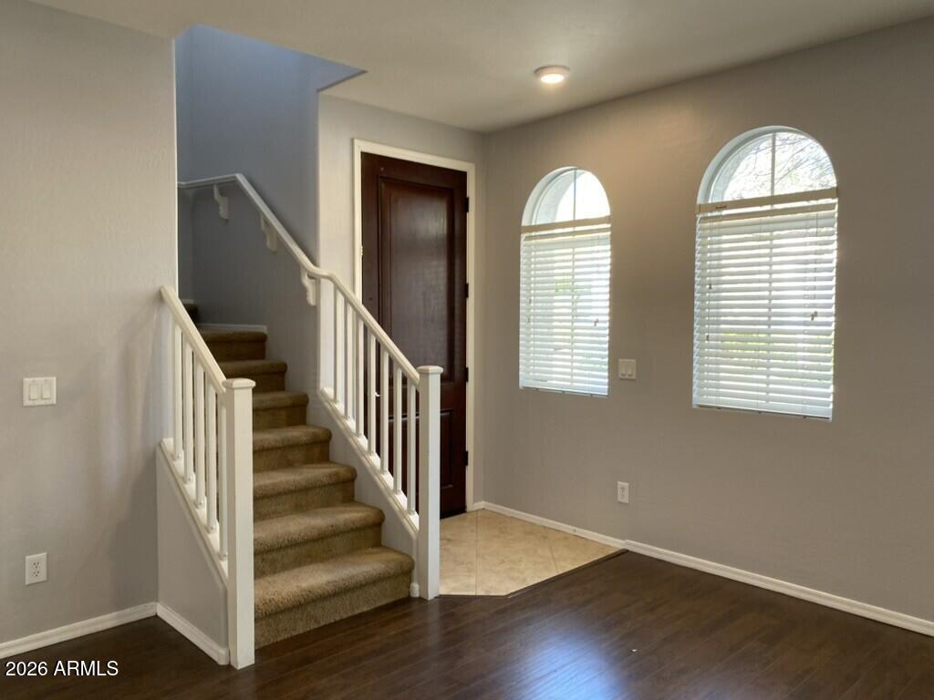 4241 E CARLA VISTA Drive