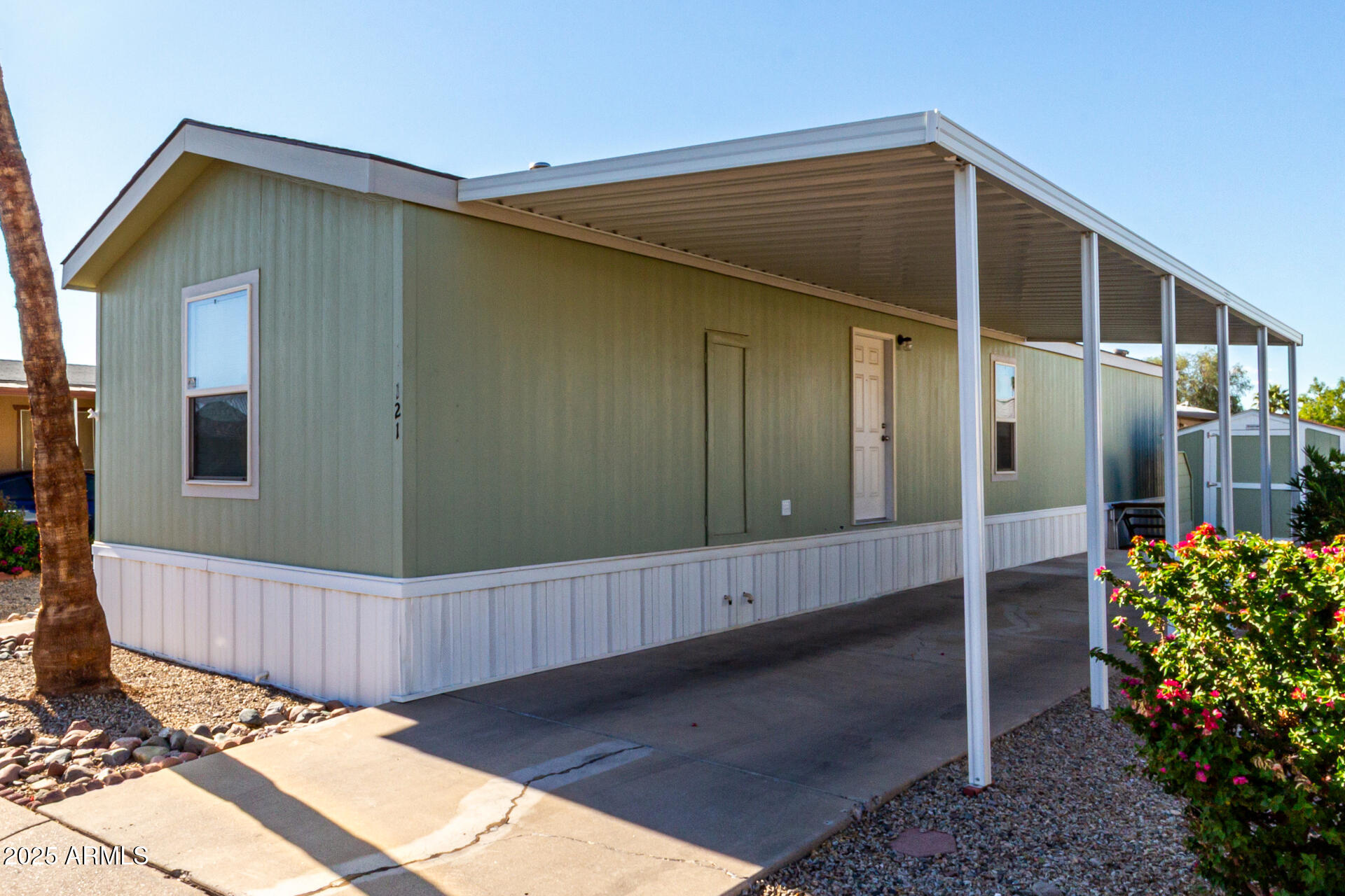 7810 W PEORIA Avenue 121
