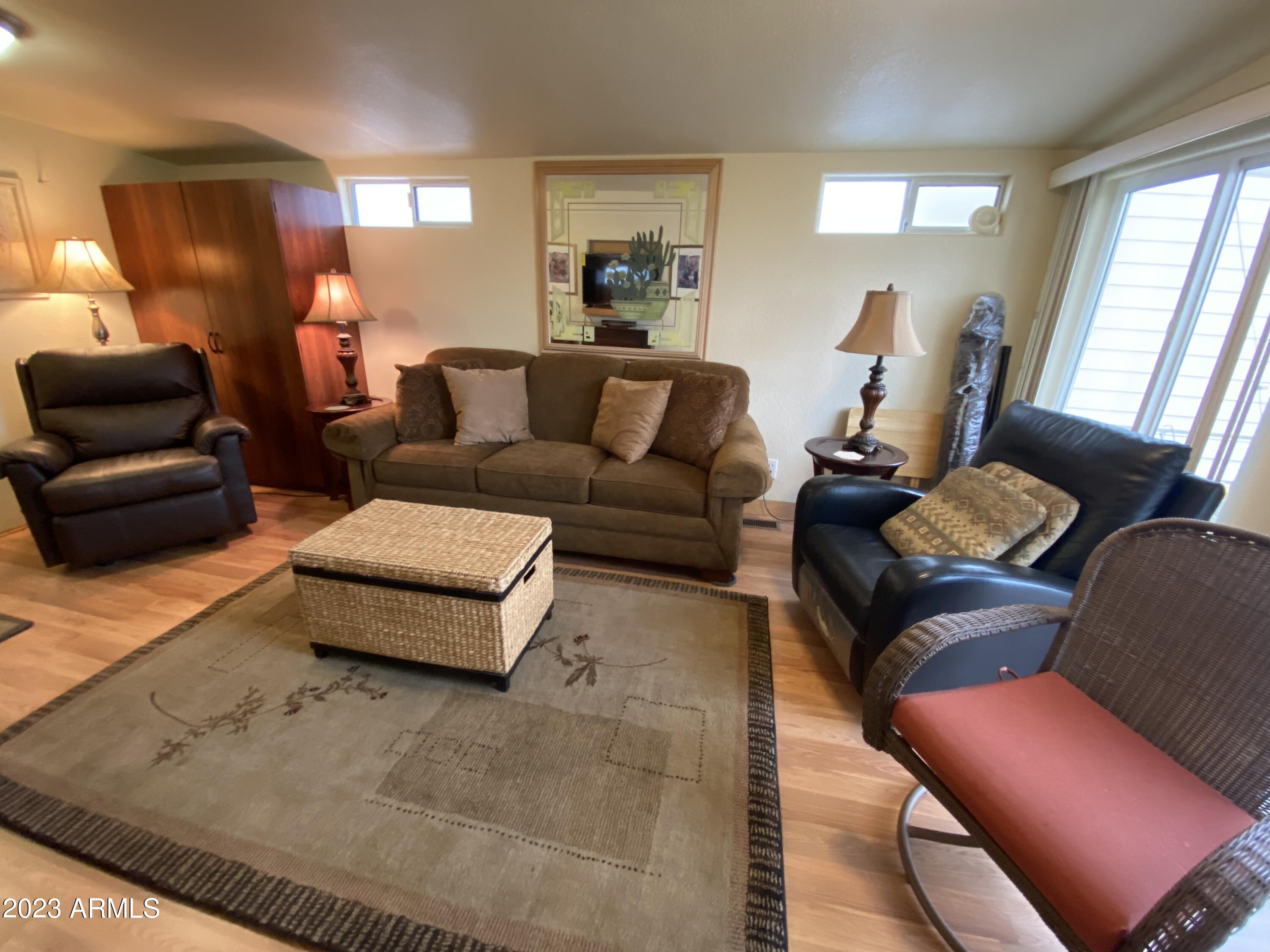 2275 S SEMINOLE Drive