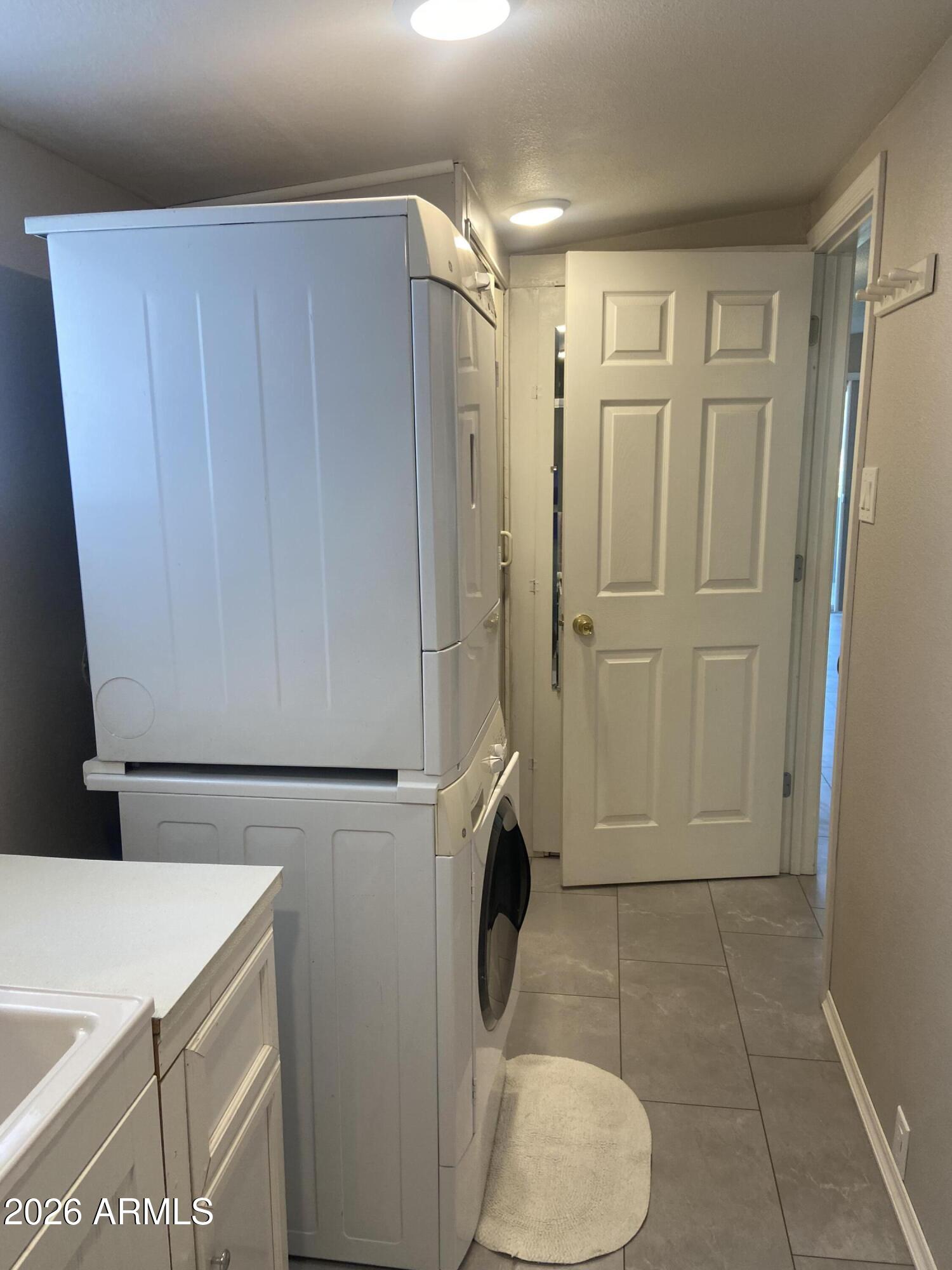 ROADHAVEN RESORT OF APACHE JUNCTION - PHASE 2 - Residential