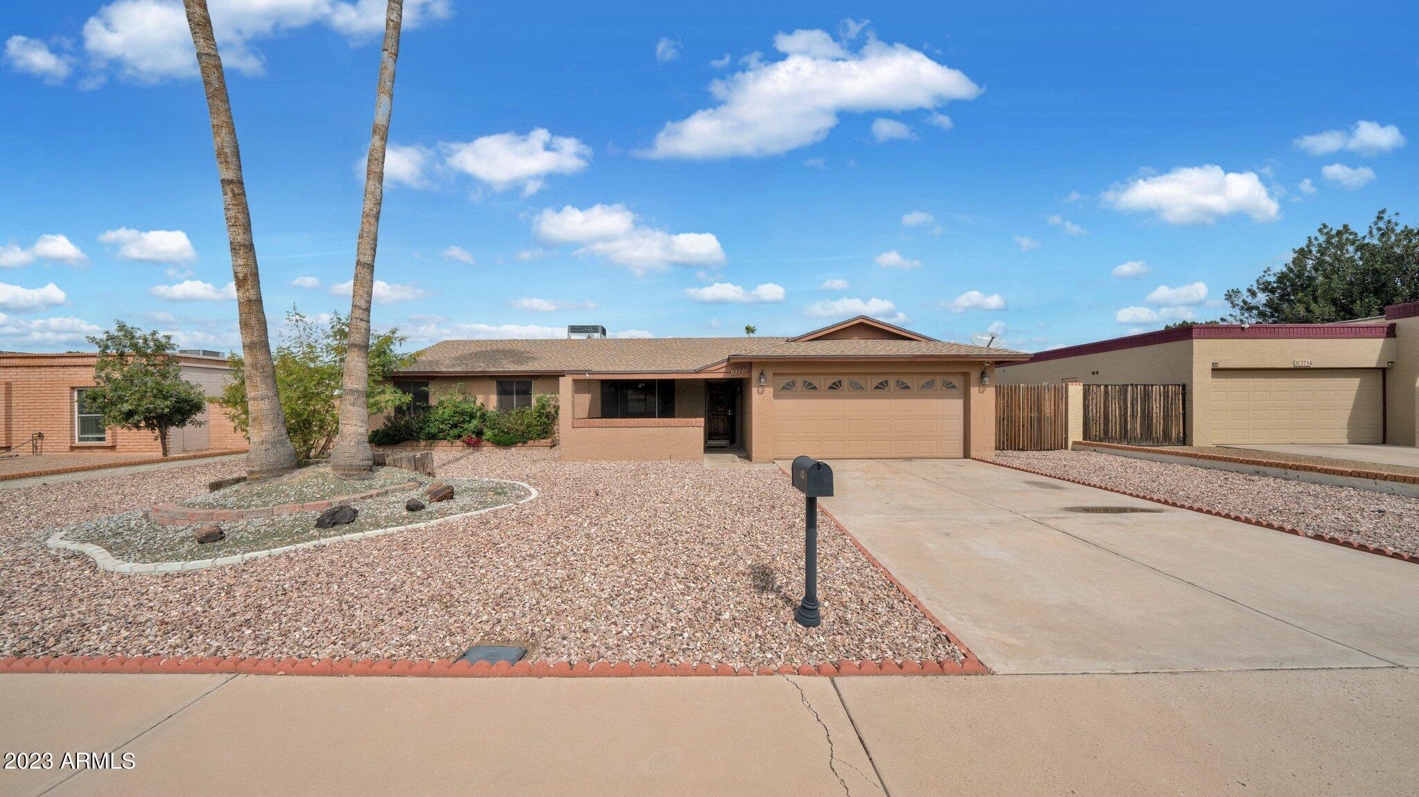 3720 W CAMPO BELLO Drive