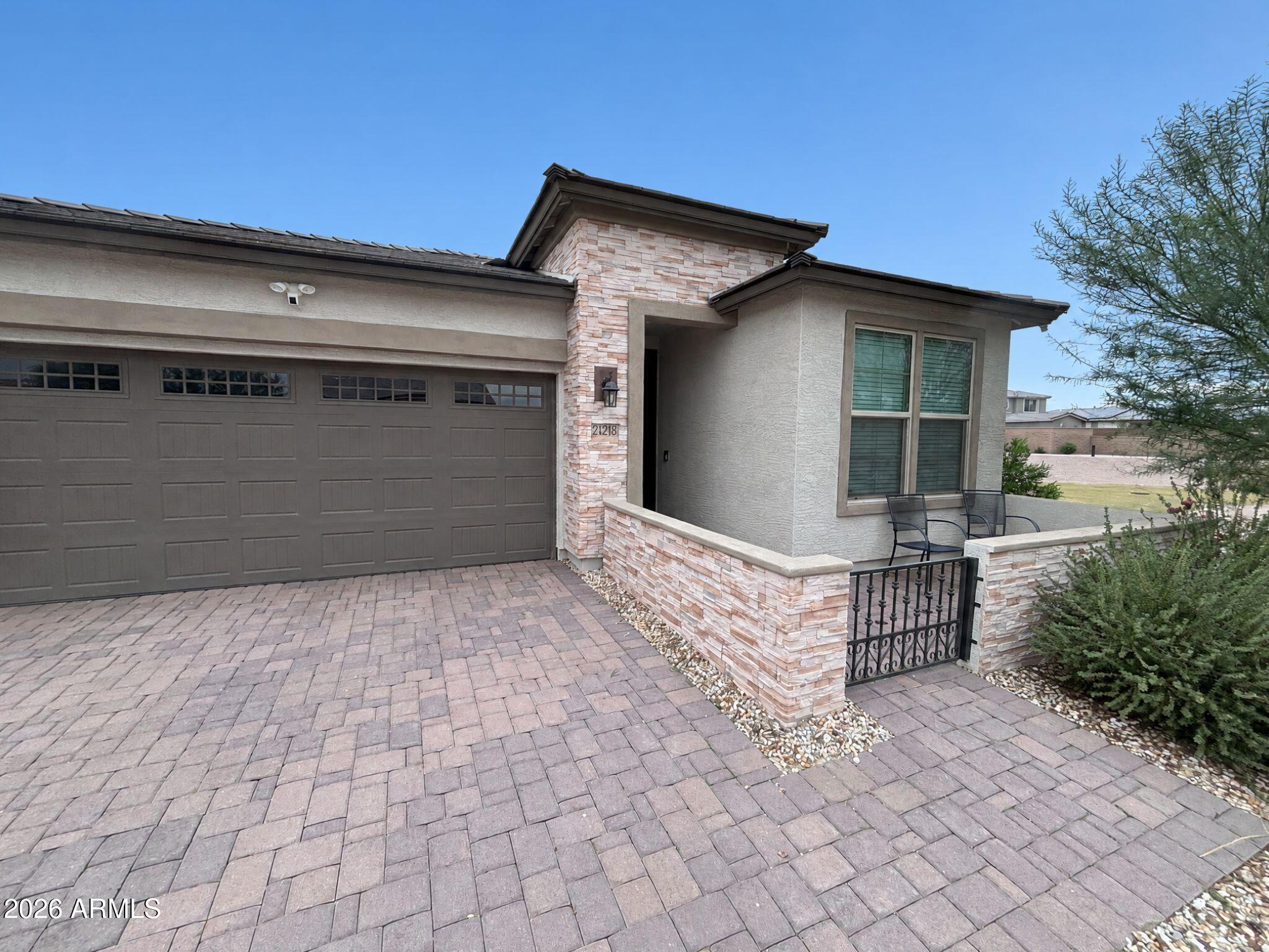 24216 W ZAK Road