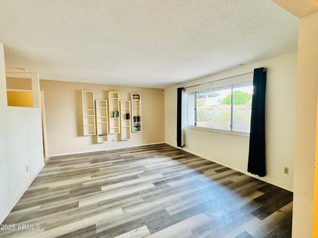 Photo of 710 E La Jolla Drive, Tempe, AZ 85282 (MLS # 6888458)