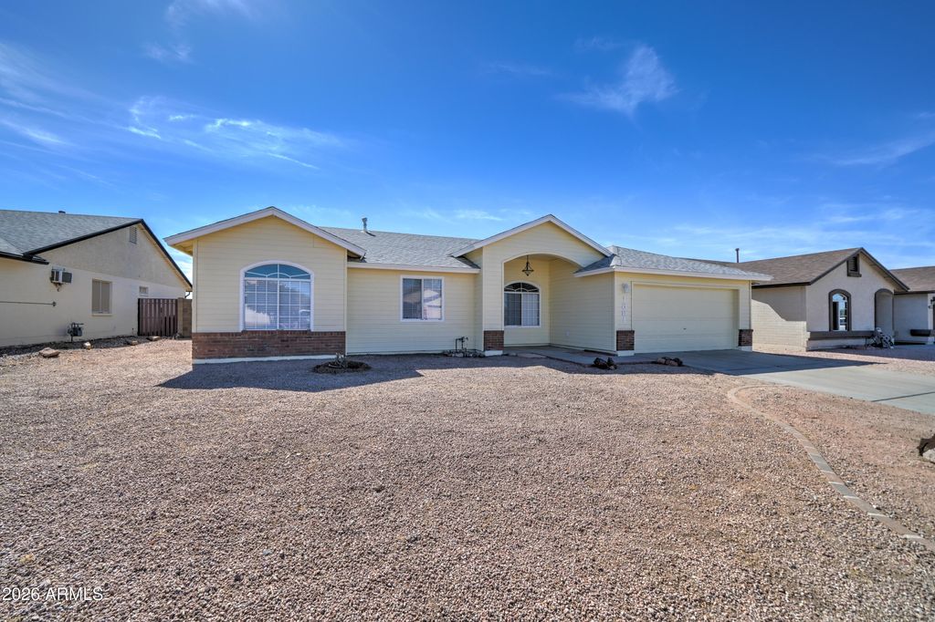 Photo of 1881 W 12th Avenue, Apache Junction, AZ 85120 (MLS # 6993031)