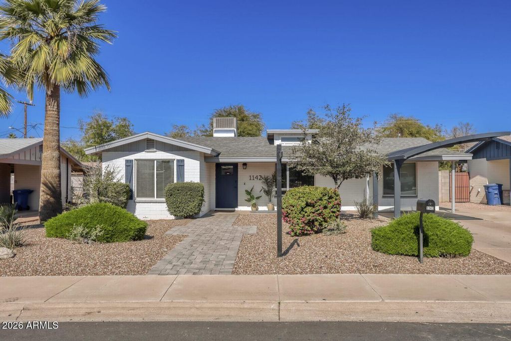 Photo of 1142 E Tempe Drive, Tempe, AZ 85288 (MLS # 6979779)