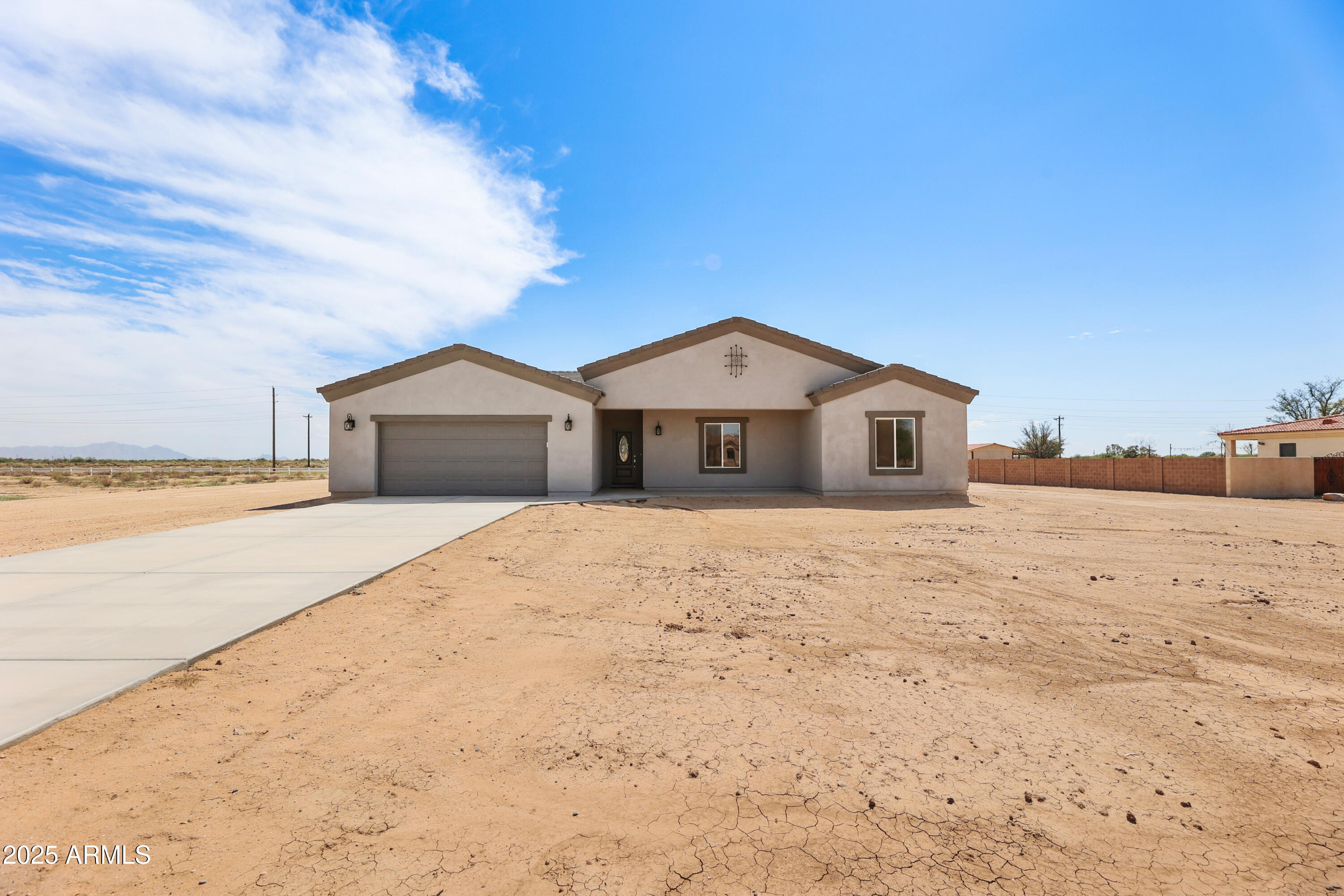 6897 W APPALOOSA Trail