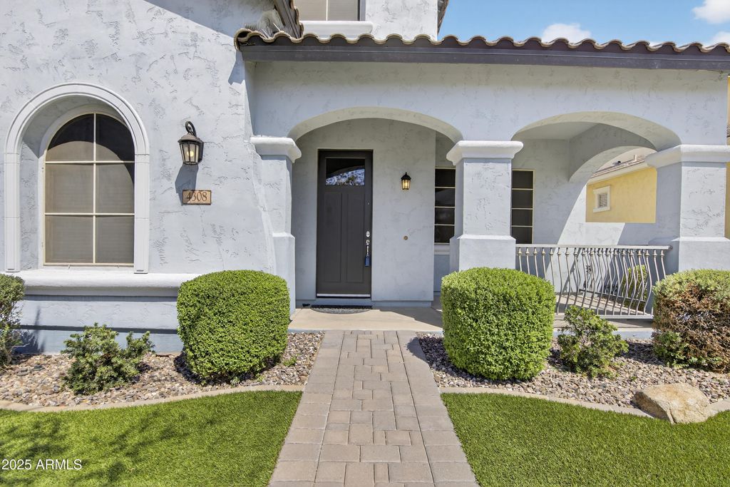 Photo of 4308 E Cynthia Street, Gilbert, AZ 85295 (MLS # 6926509)