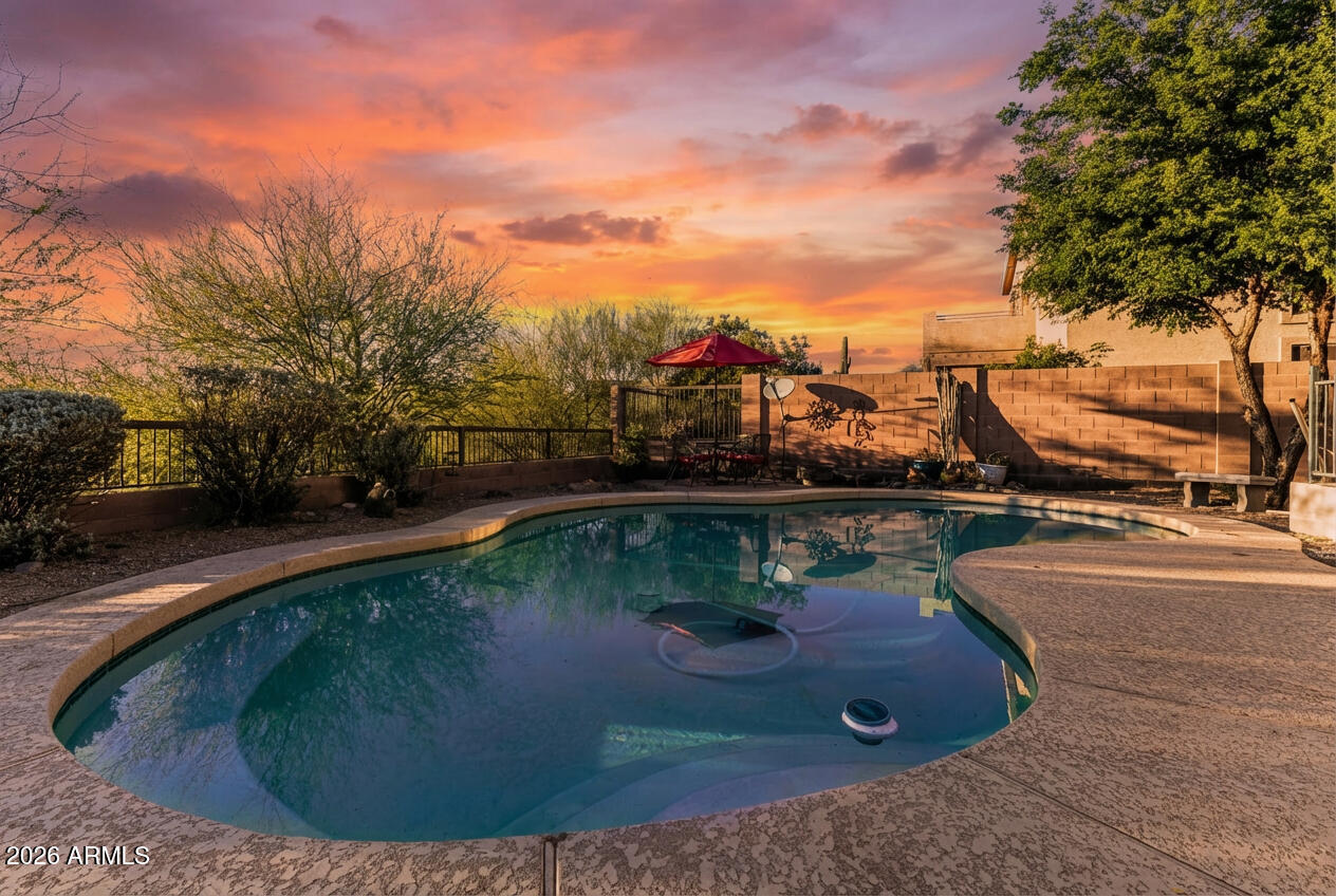 3055 N RED Mountain 144