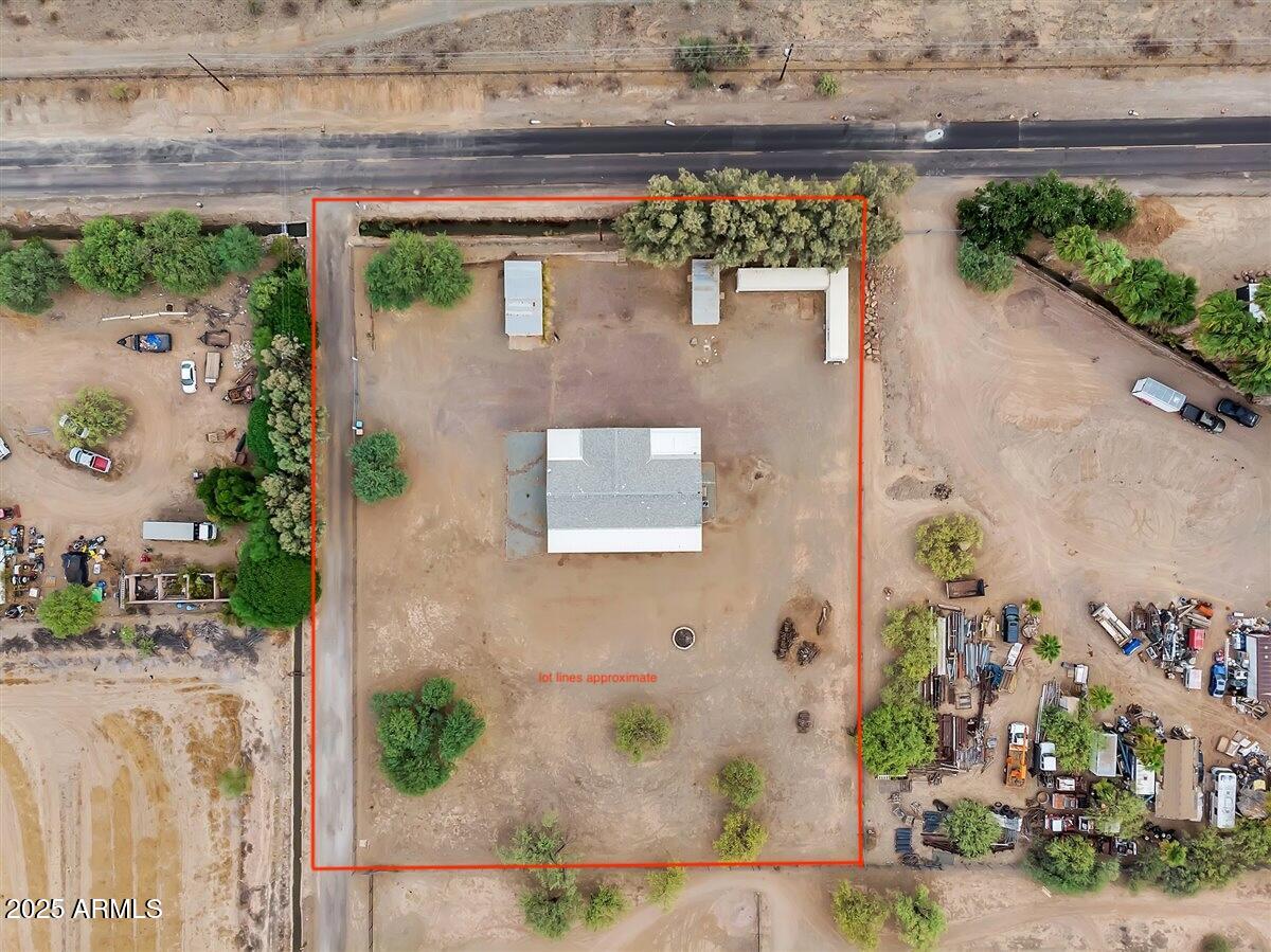 4735 W CARVER Road