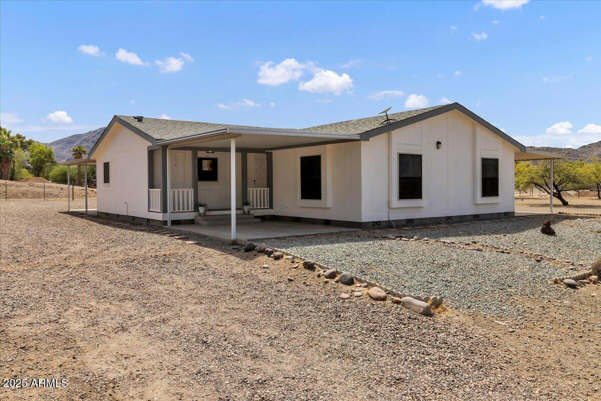 4735 W CARVER Road