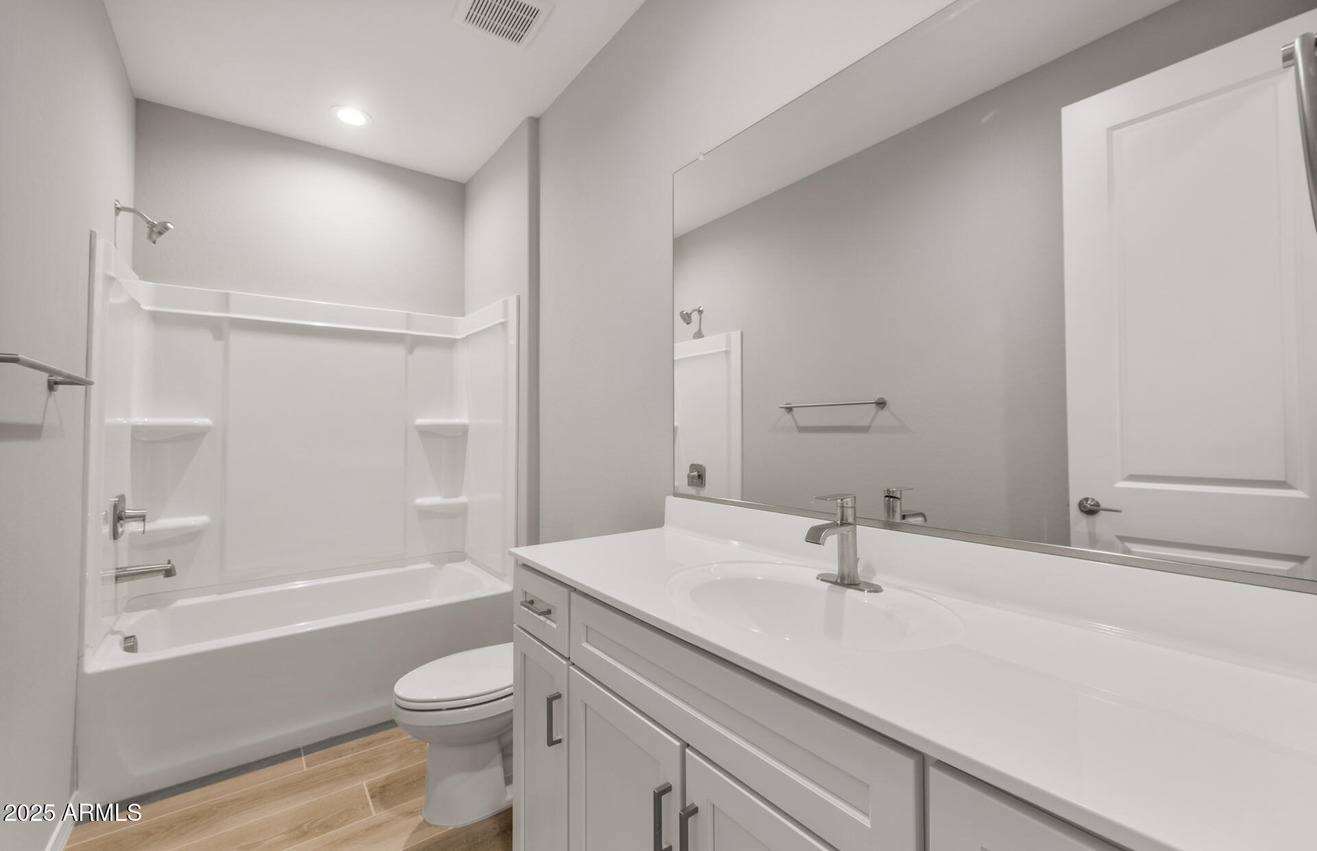 42945 W Palo Abeto Drive