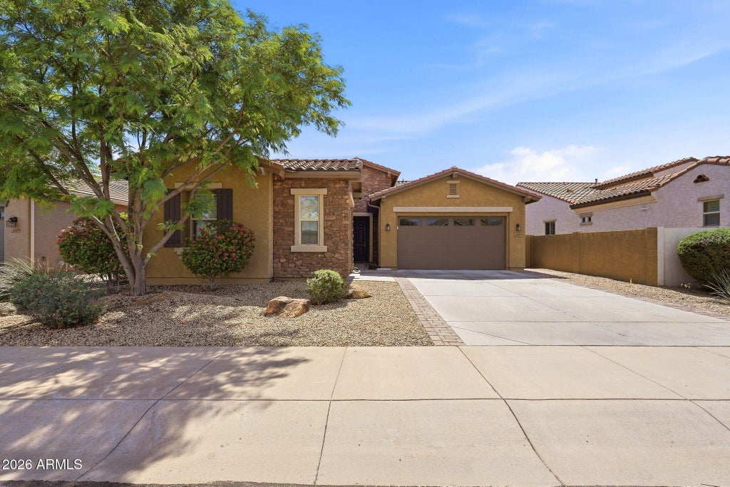 Photo of 16167 W Monterosa Street, Goodyear, AZ 85395 (MLS # 7087626)