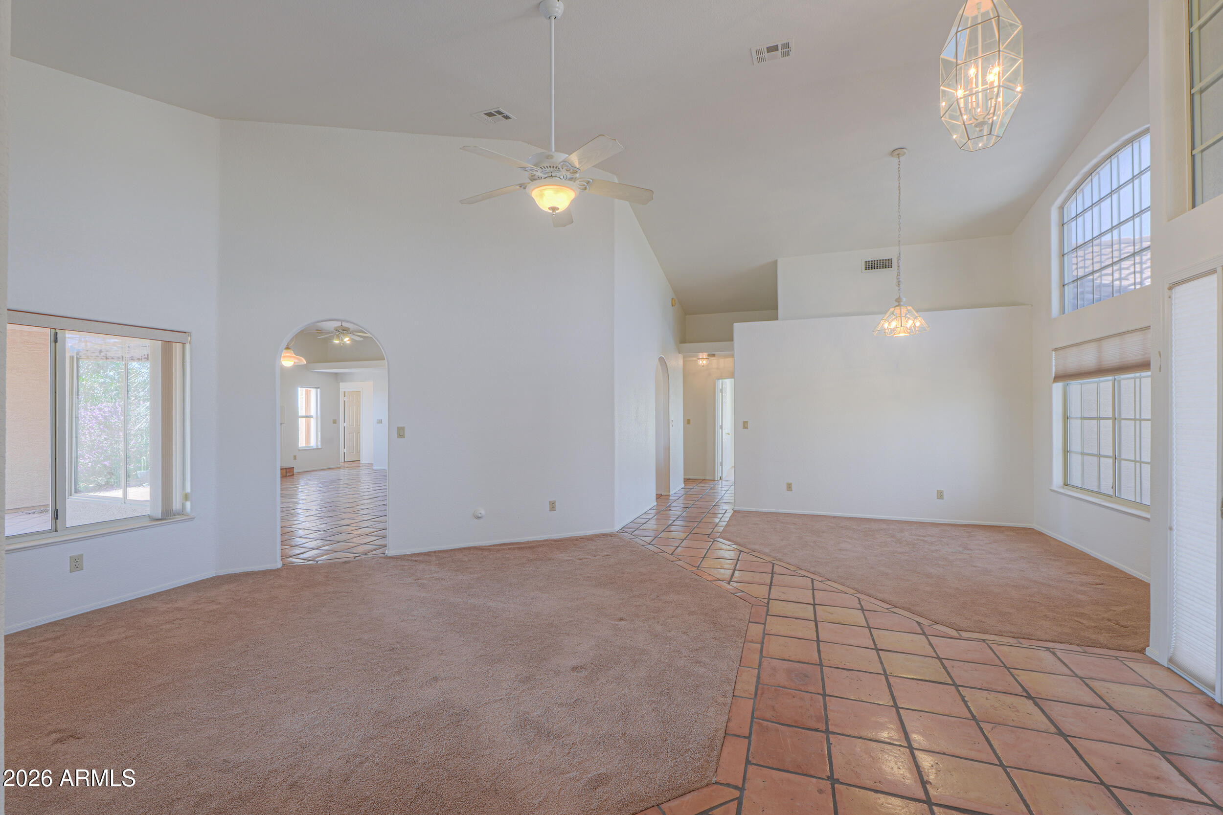 8517 N KILLDEER Place