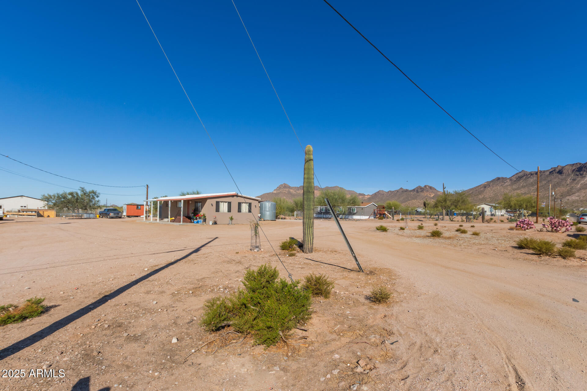 4110 N SAGUARO Drive