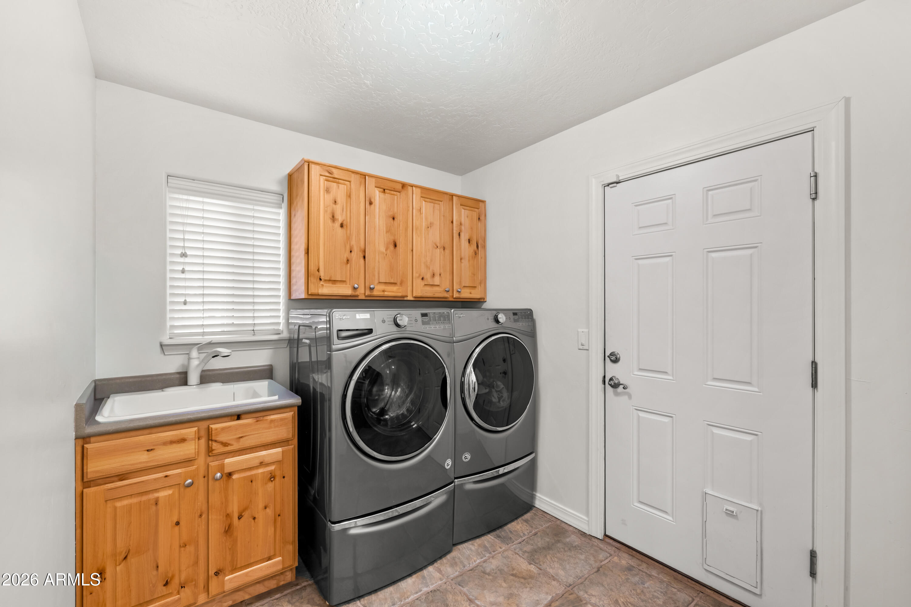AMBERWOOD 2 - Residential