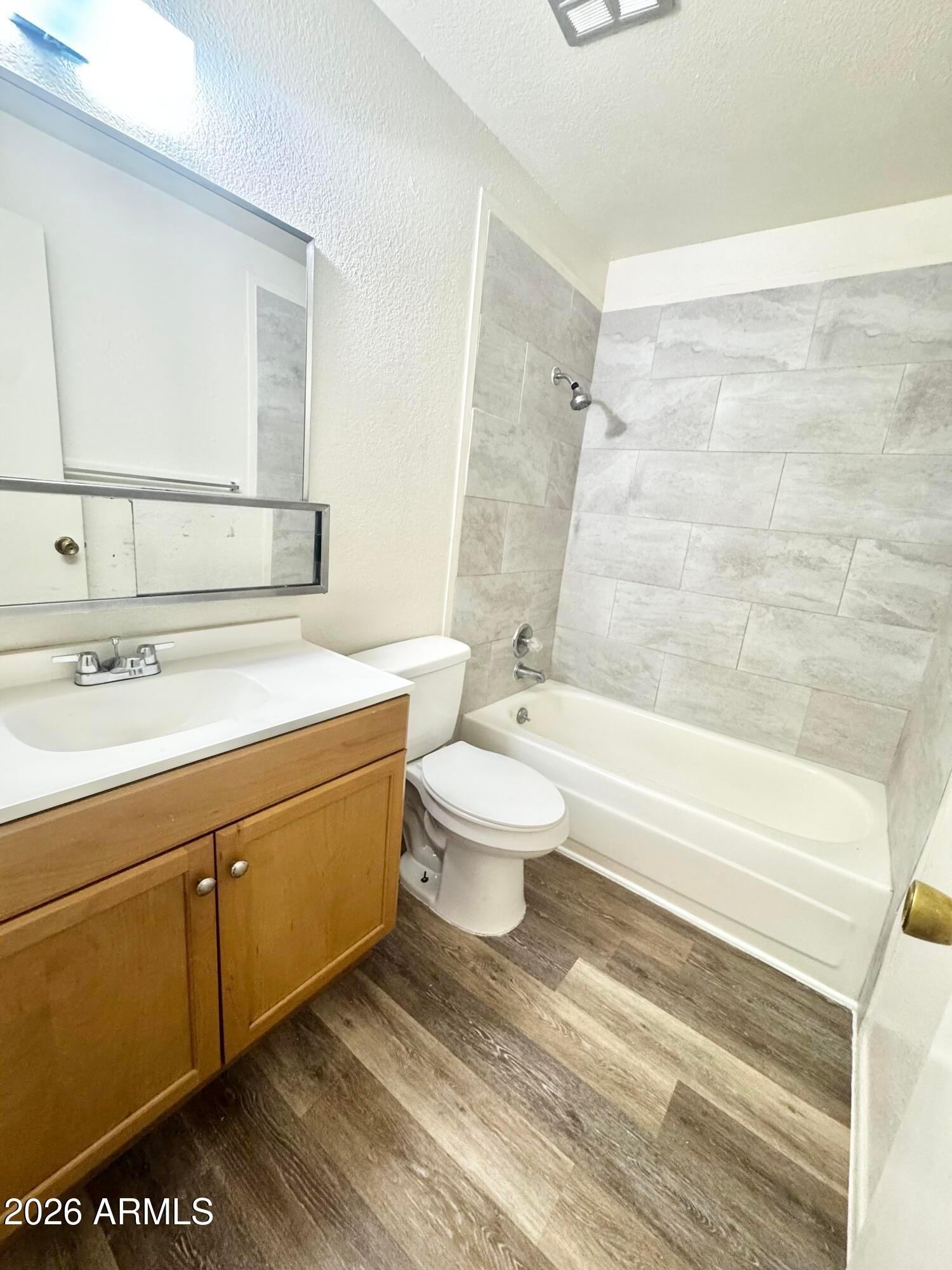 UNK - Residential Lease