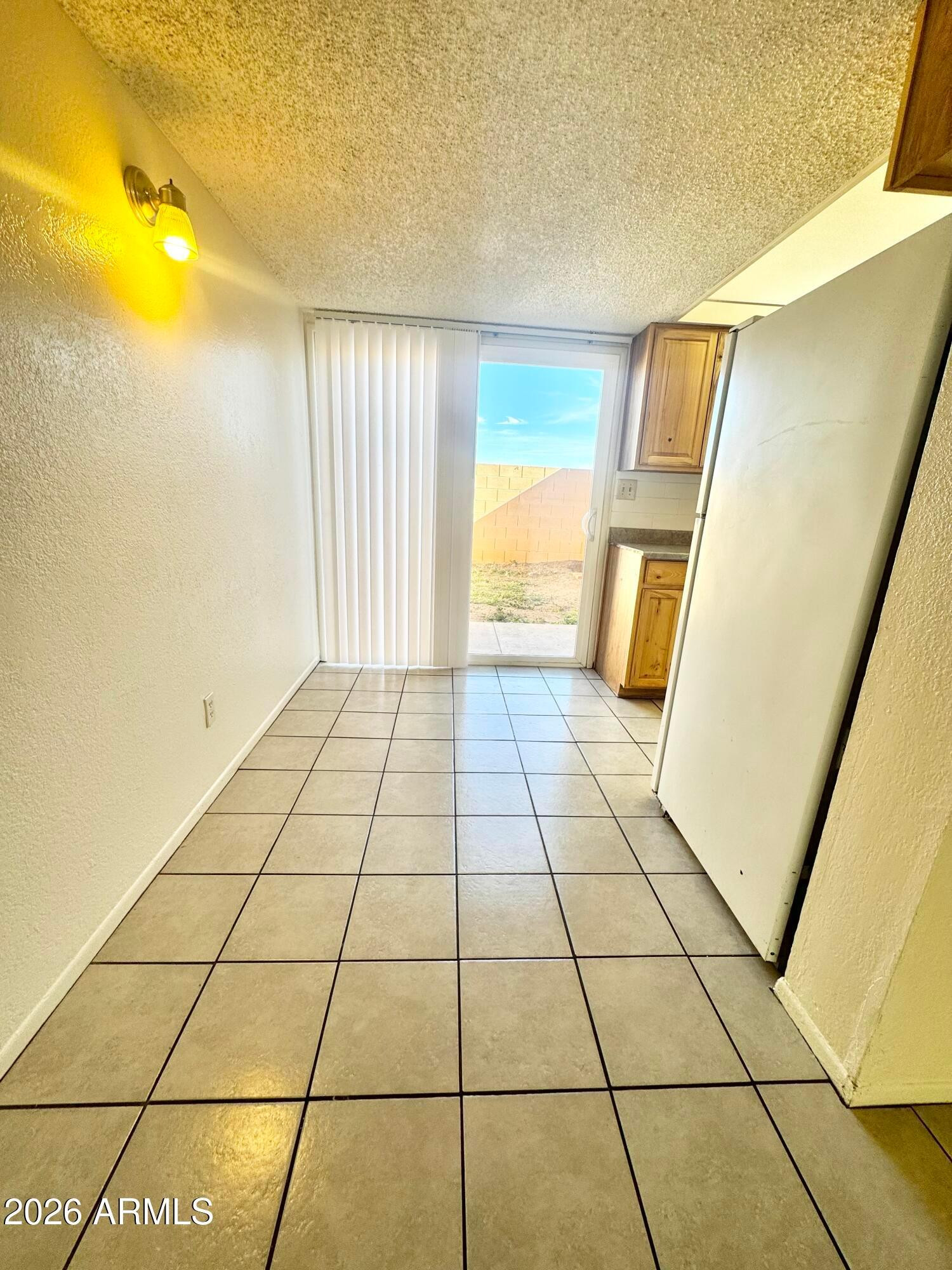 UNK - Residential Lease