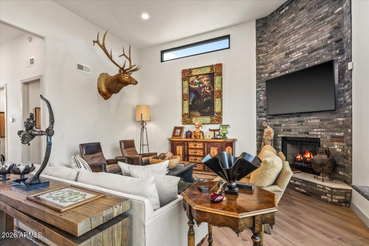 CAREFREE FOOTHILLS - Residential