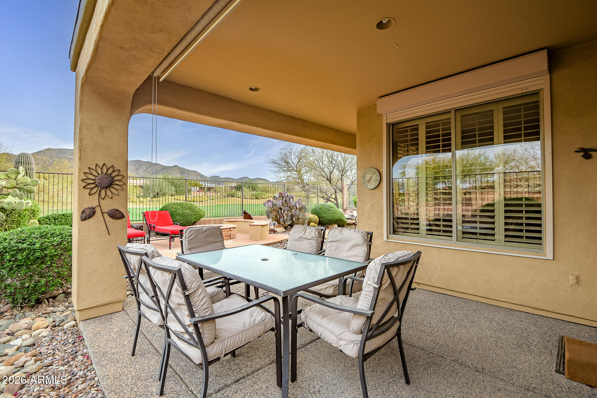 2238 W MUIRFIELD Drive