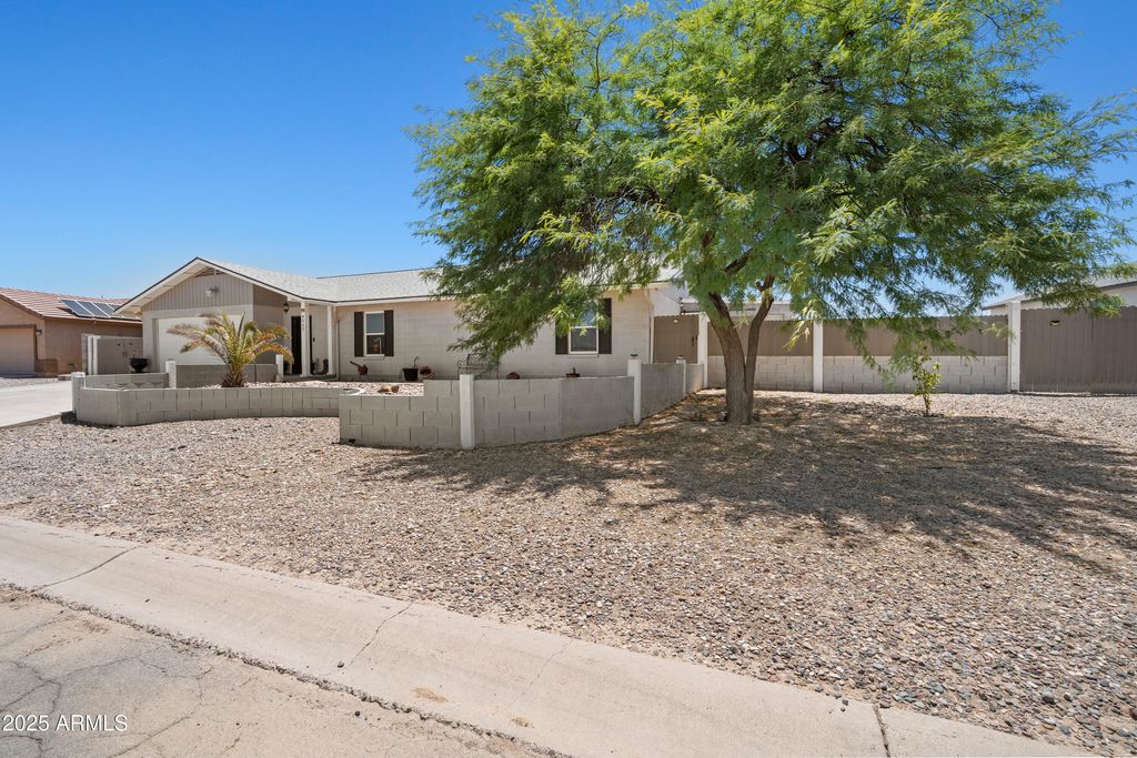 Photo of 8547 W Magnum Drive, Arizona City, AZ 85123 (MLS # 6985320)