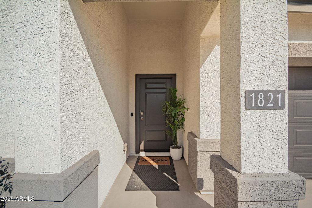 Photo of 1821 S 239th Drive, Buckeye, AZ 85326 (MLS # 6924796)