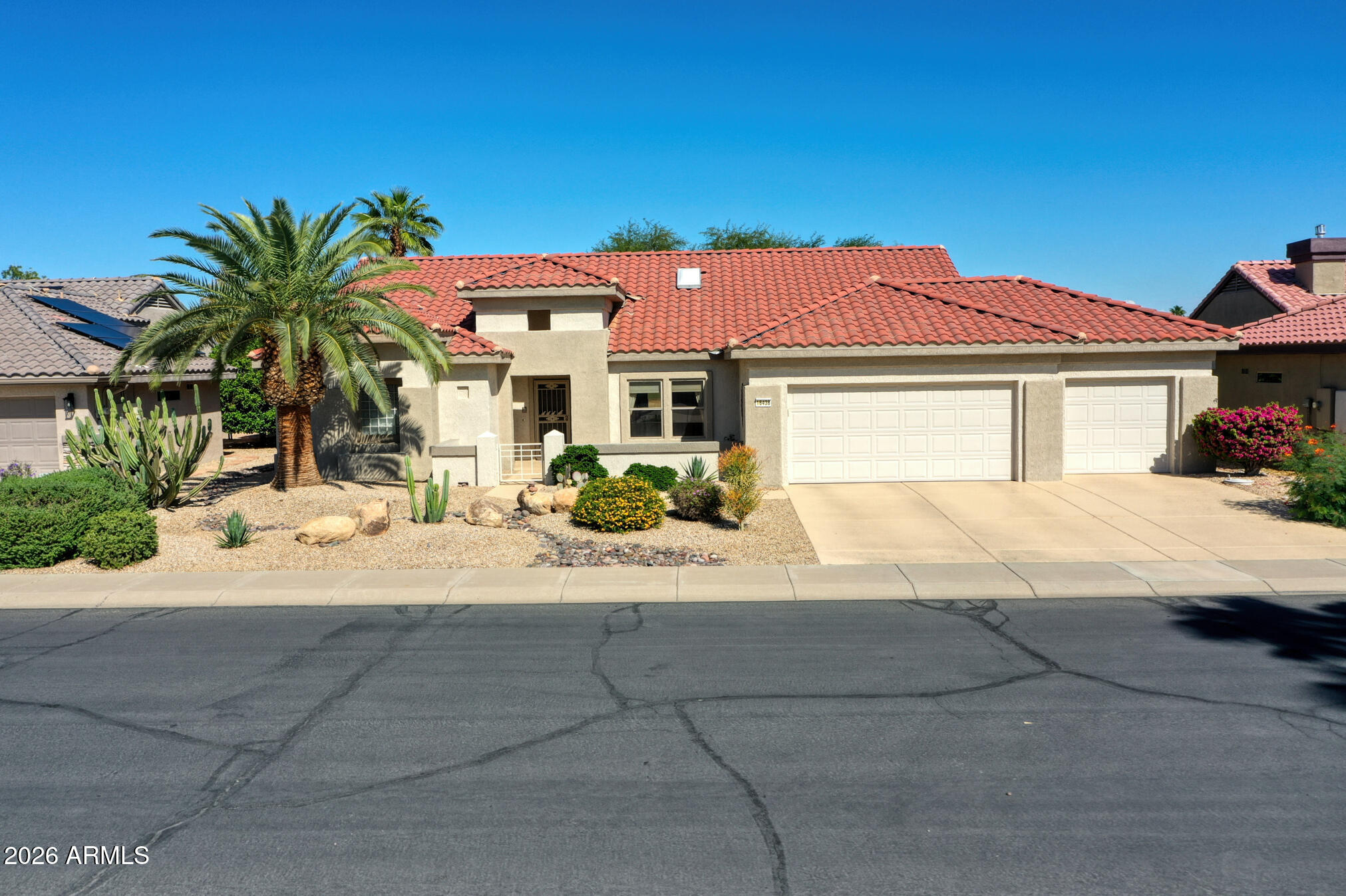 16438 W DESERT WREN Court