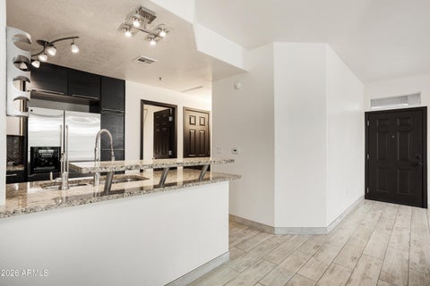 Photo of 11375 E Sahuaro Drive #2008, Scottsdale, AZ 85259 (MLS # 7086952)