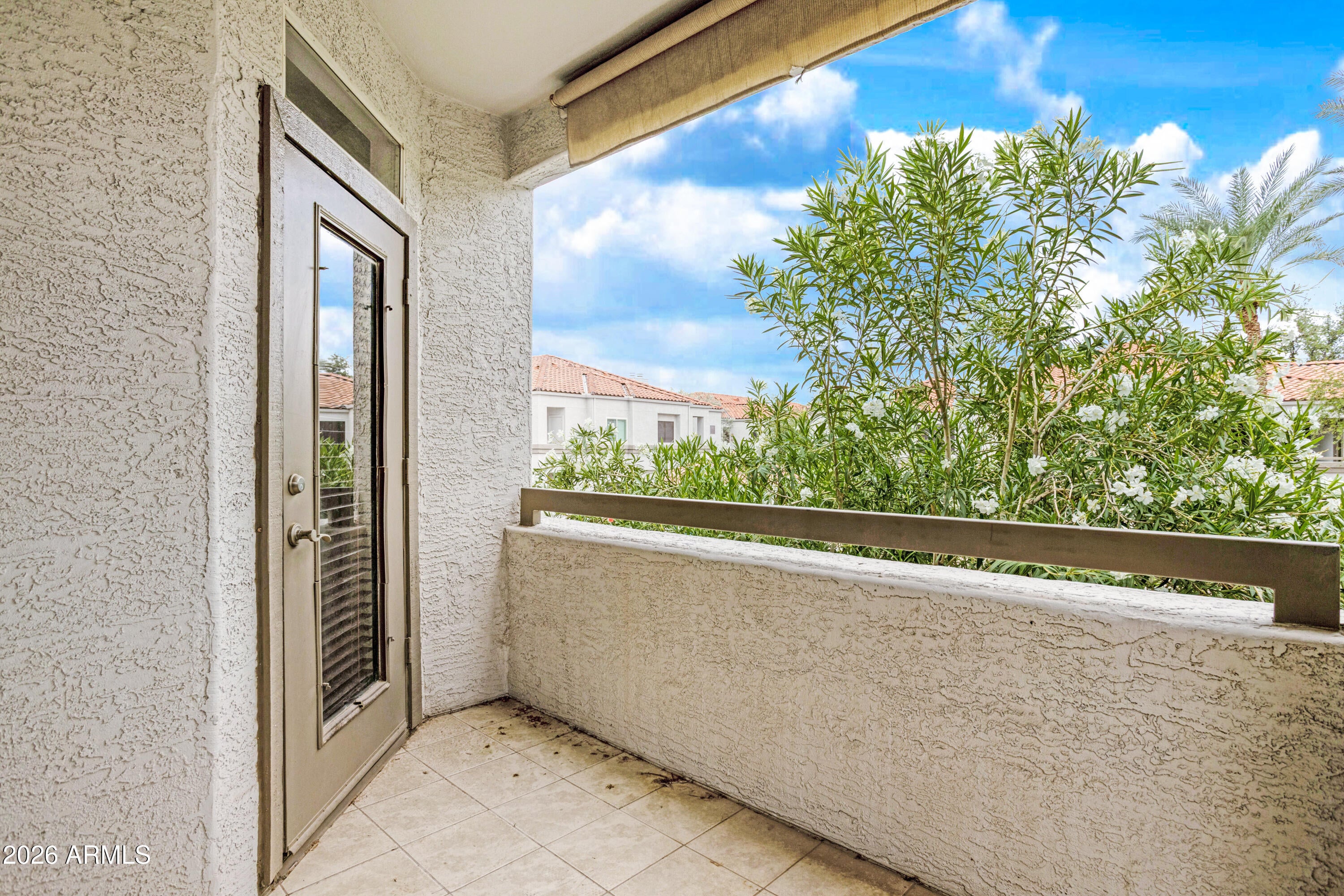 11375 E SAHUARO Drive 2008