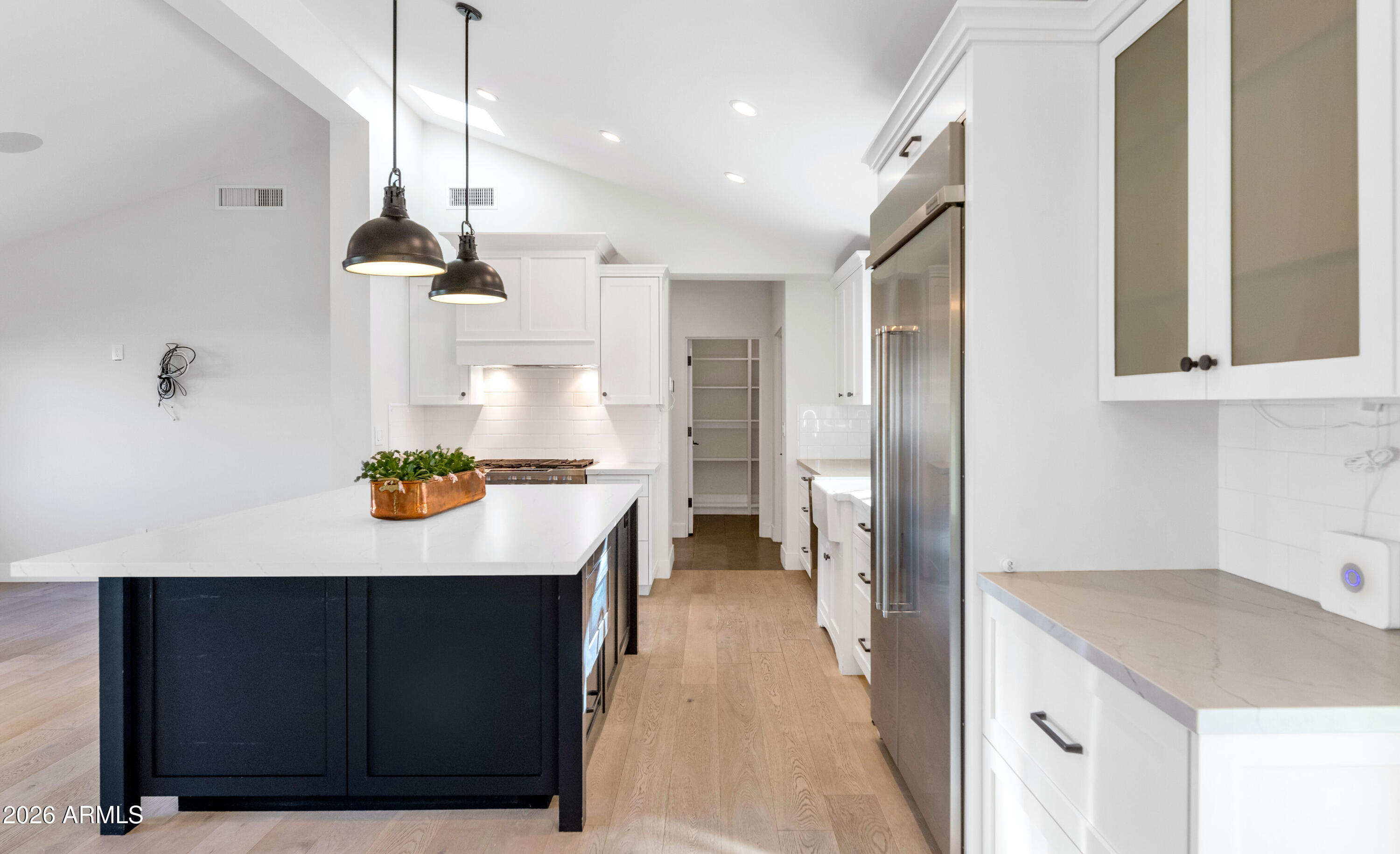 4101 E COOLIDGE Street