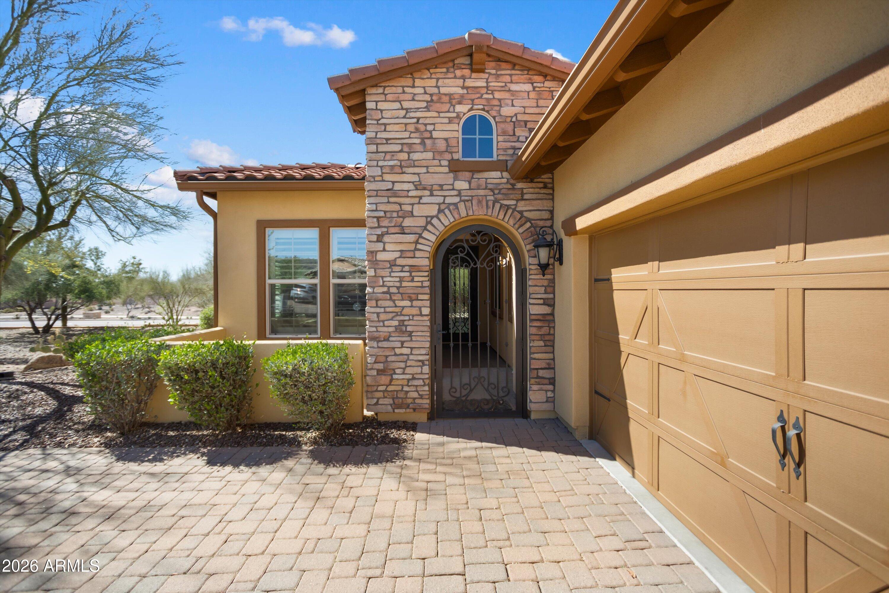 12047 W RED HAWK Drive