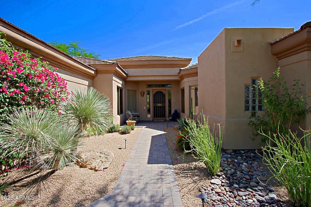 Photo of 33389 N 71st Street, Scottsdale, AZ 85266 (MLS # 6922212)