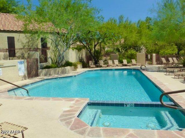 Scottsdale, Arizona 85255, United States, 2 Bedrooms Bedrooms, ,2 BathroomsBathrooms,Residential,Pending,219596