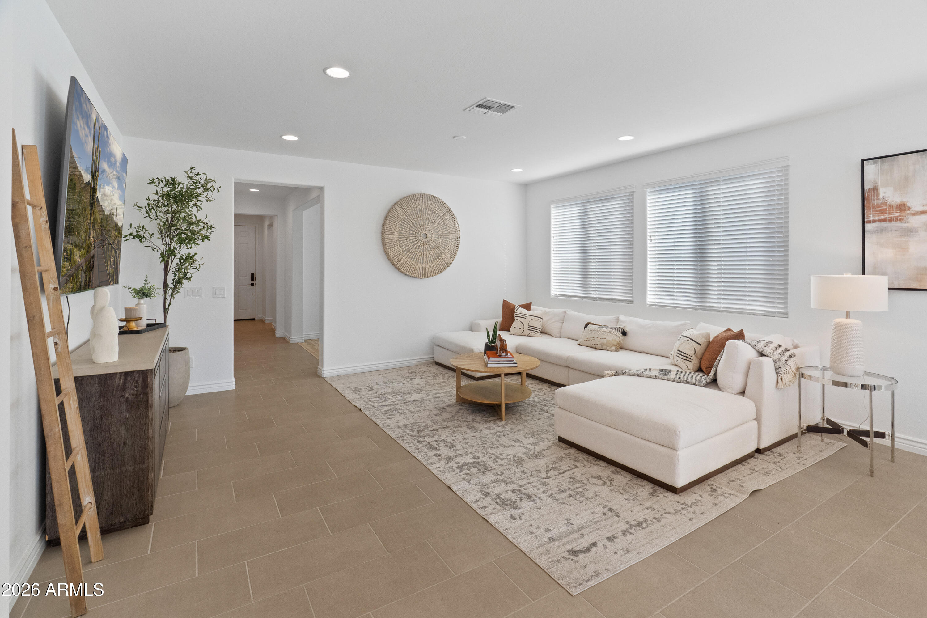 14229 W COTTONTAIL Lane