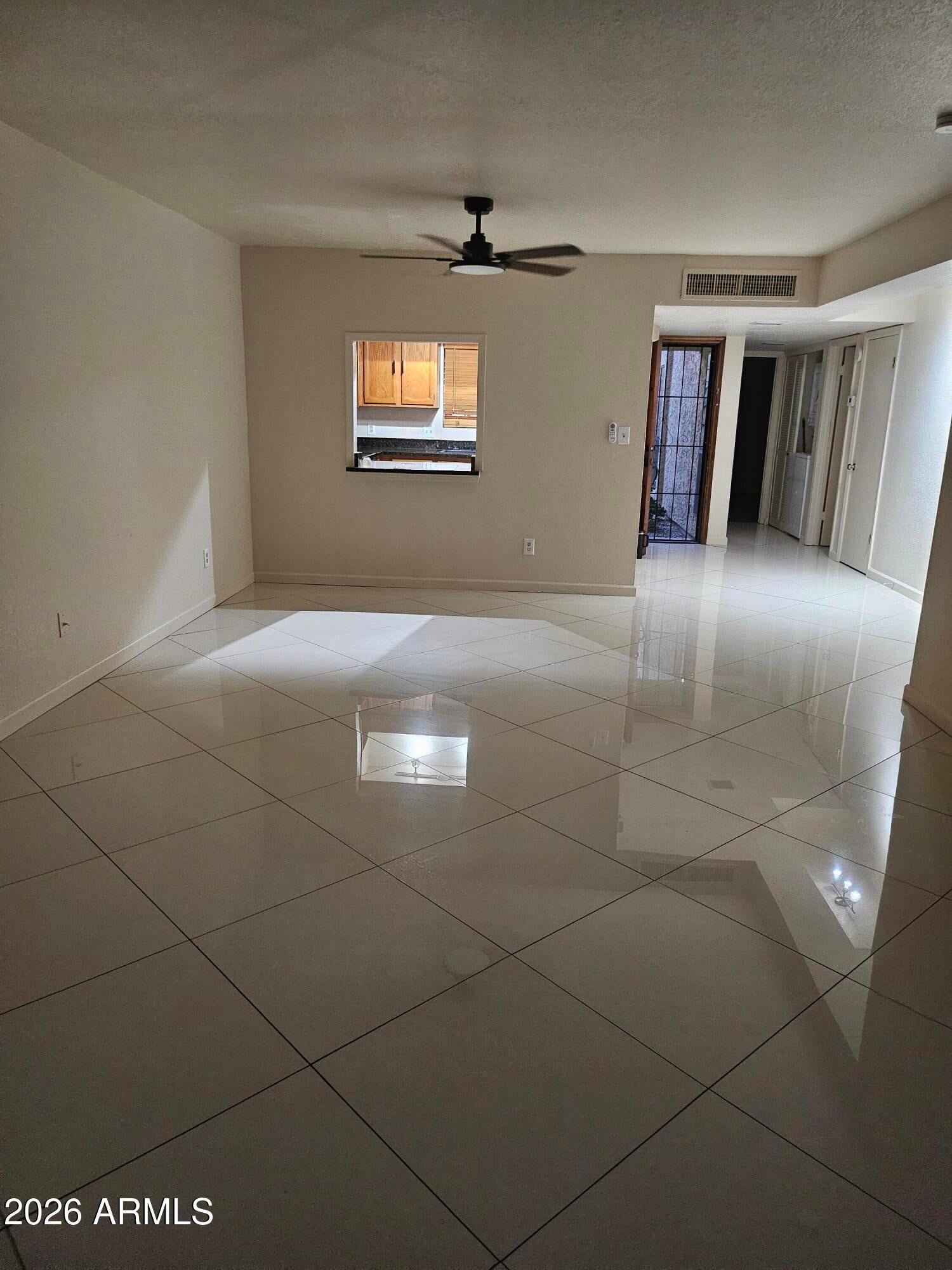 8202 N 21ST Drive B102
