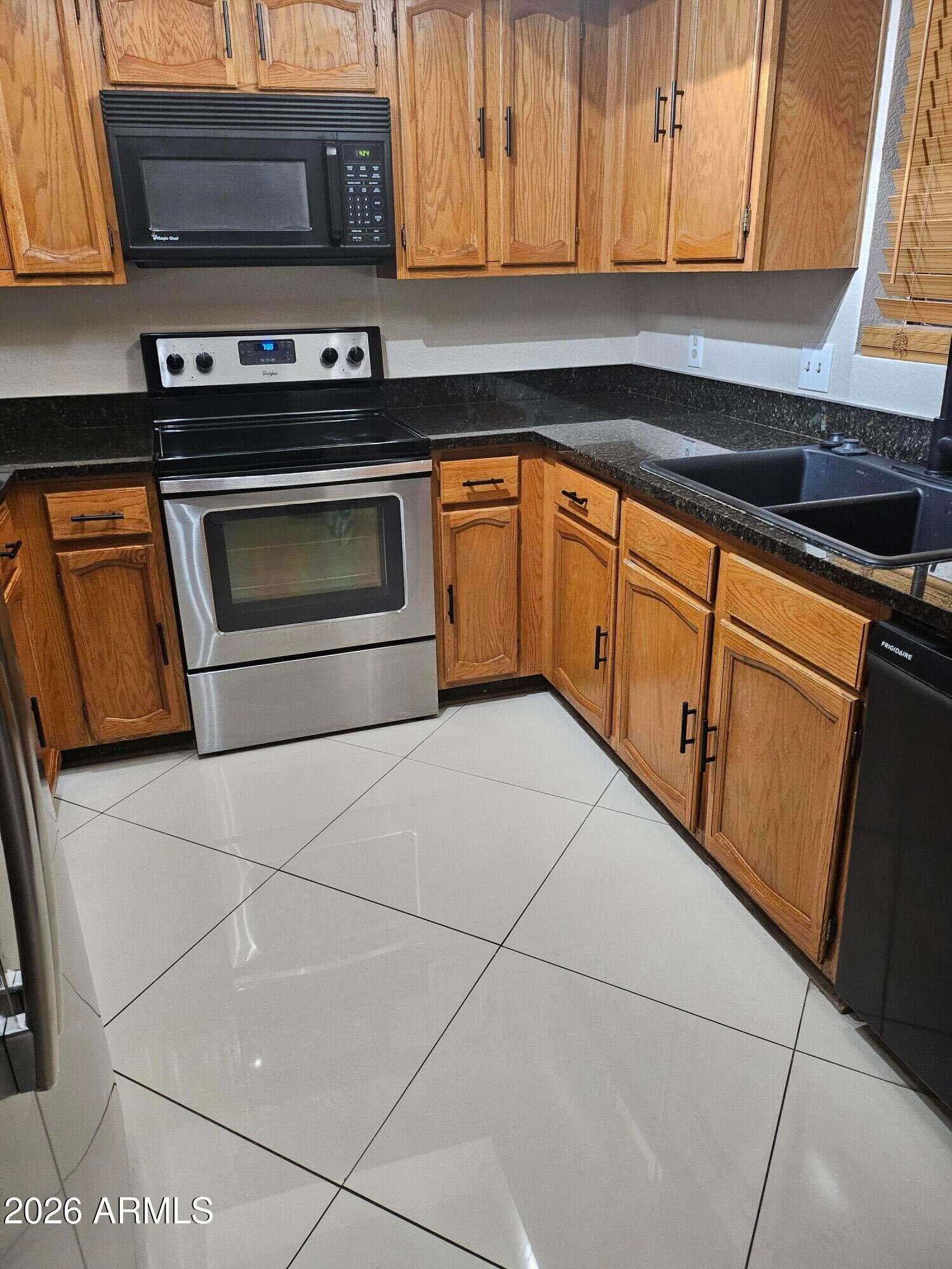 8202 N 21ST Drive B102