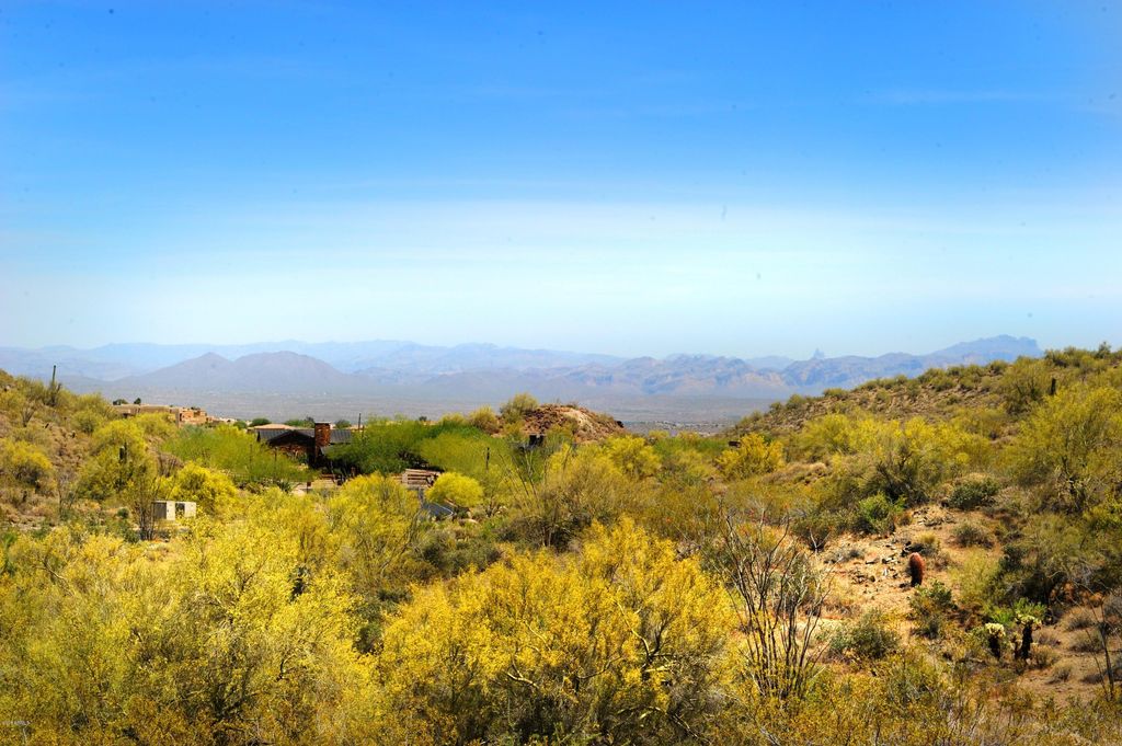 Photo of 14317 E Mourning Dove Drive #86, Fountain Hills, AZ 85268 (MLS # 6794185)