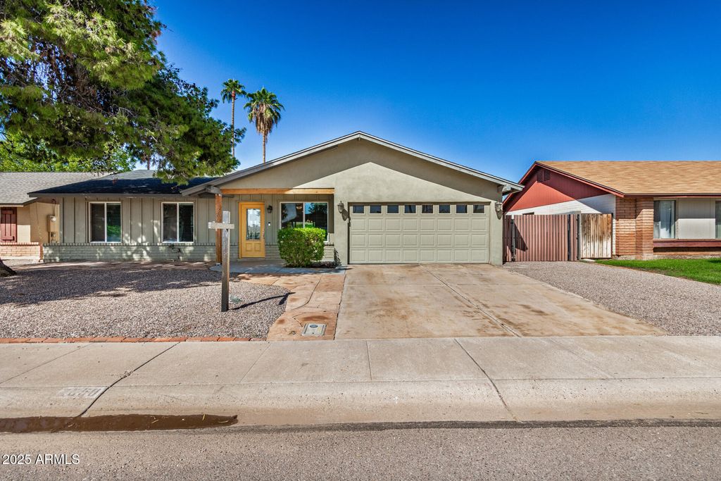 Photo of 2650 W Mcnair Street, Chandler, AZ 85224 (MLS # 6930981)