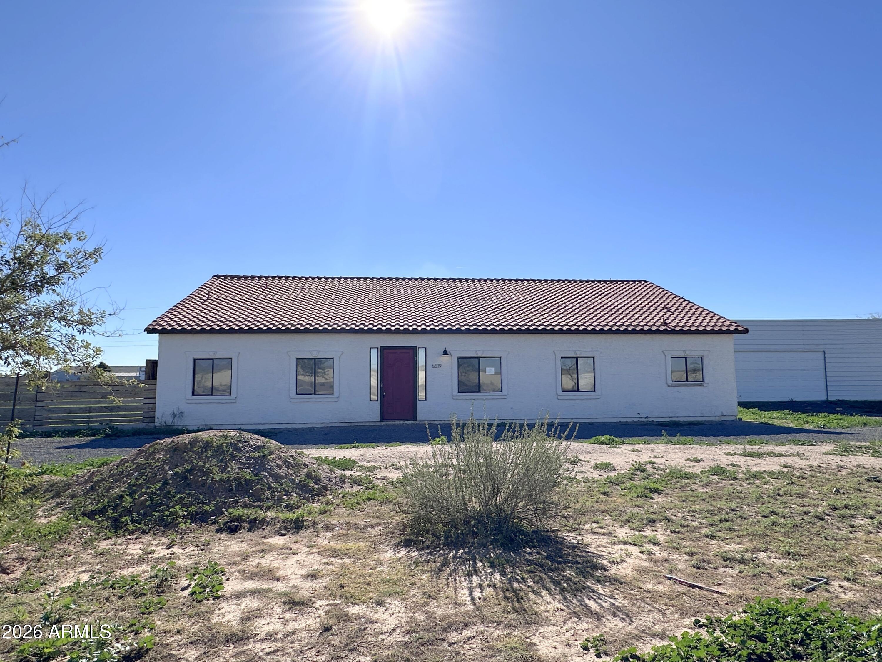 6519 E ROLLING RIDGE Road