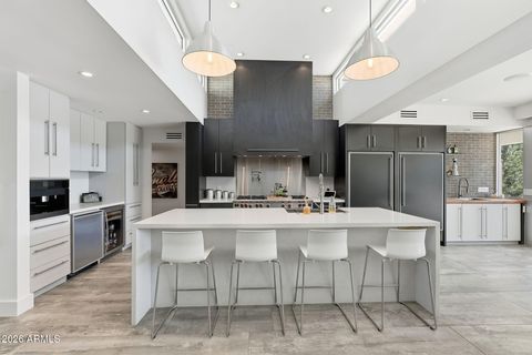 Photo of 3007 N 56th Street, Phoenix, AZ 85018 (MLS # 7012848)