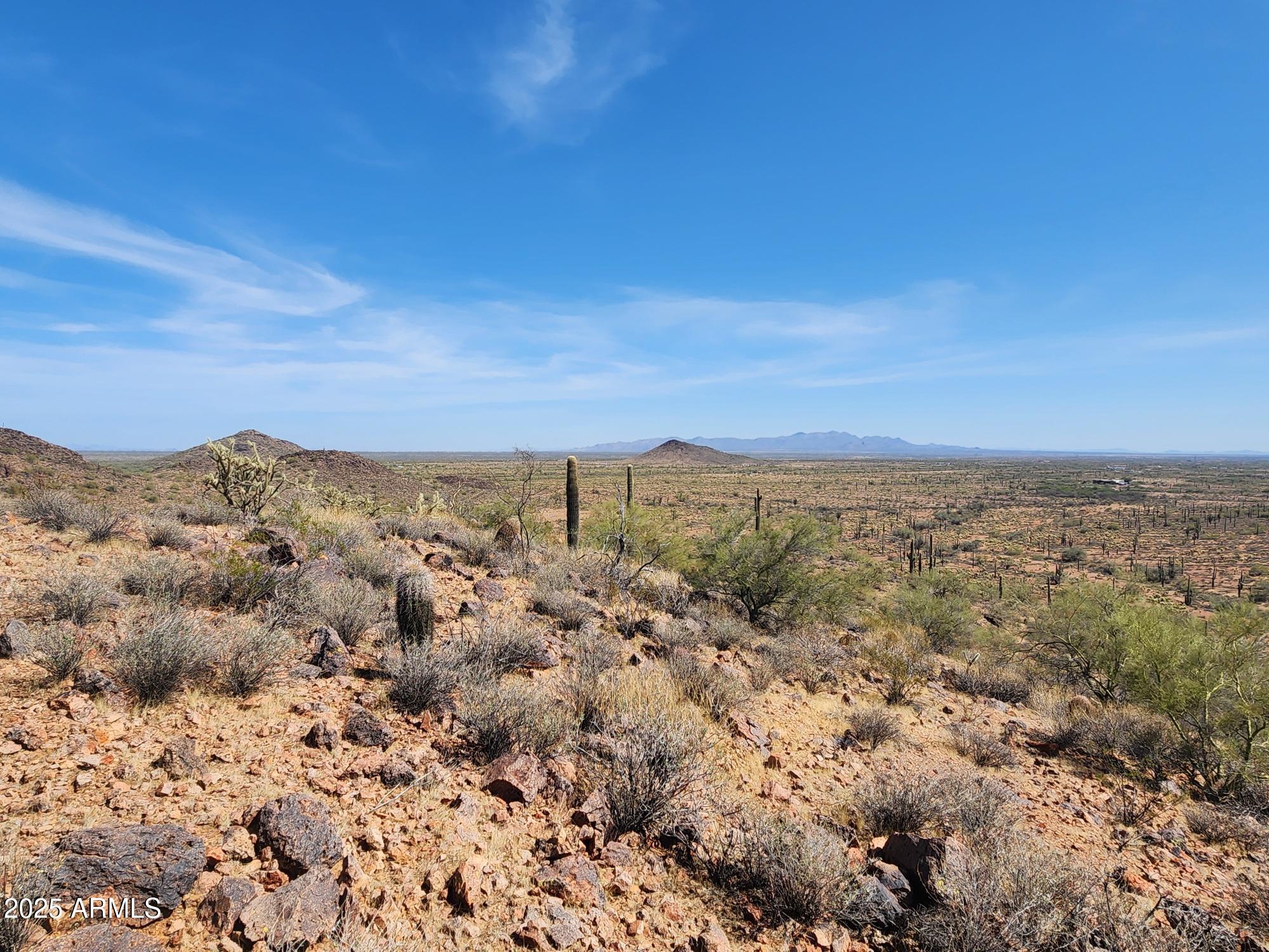 000 W Black Mountain Road 94