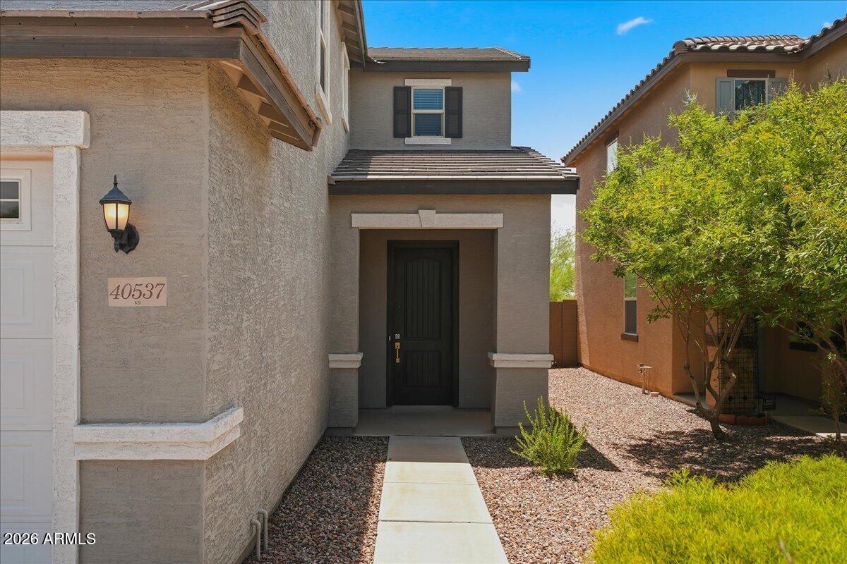 40537 W HELEN Court