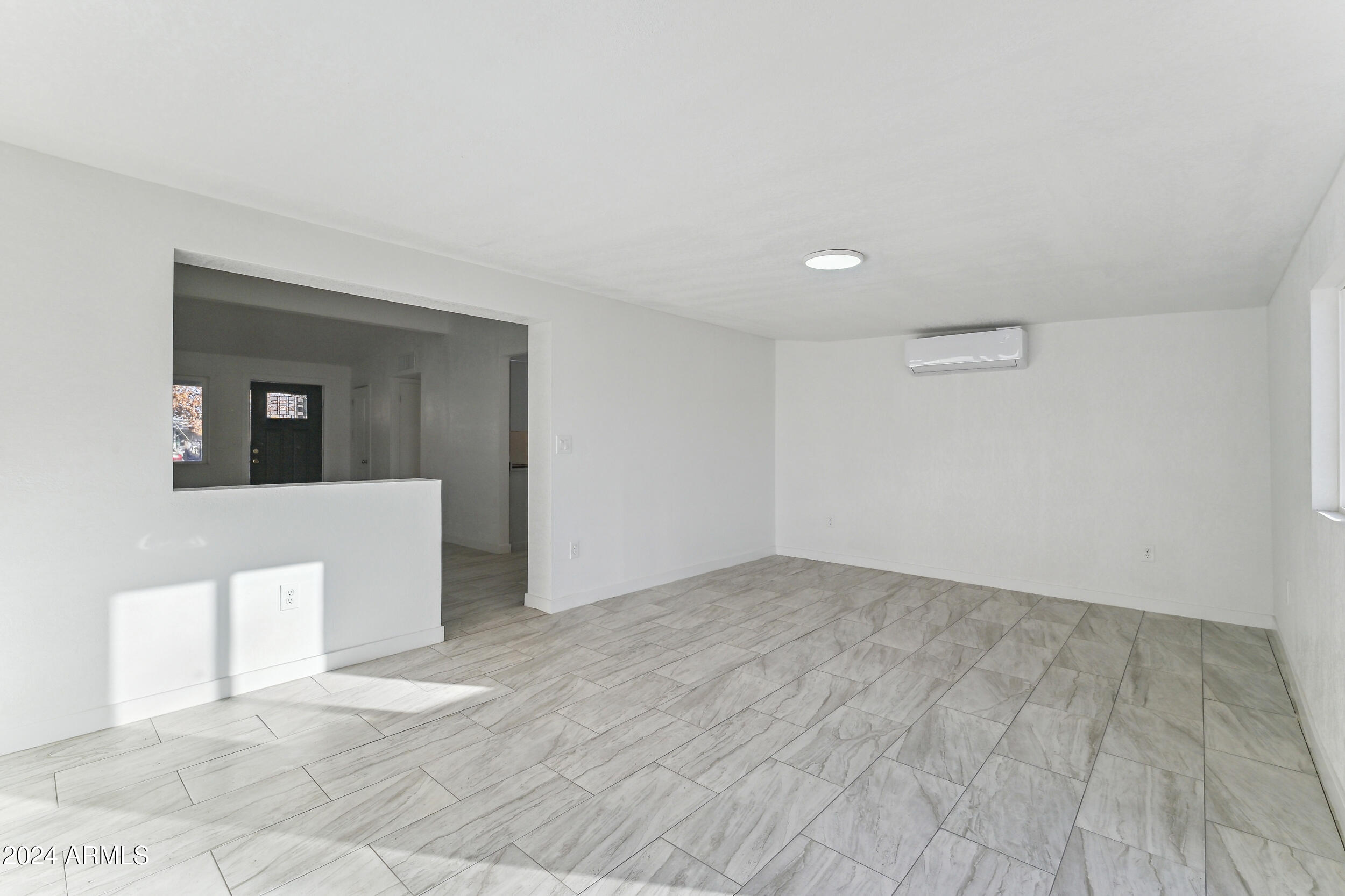 GARDEN CANYON 2 - Residential