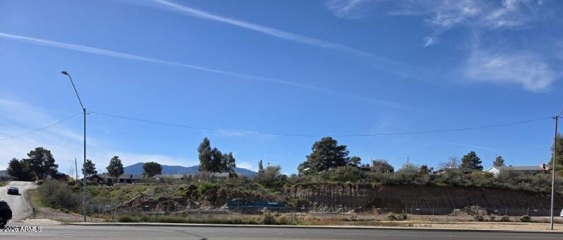 1990 E Ash Street 34