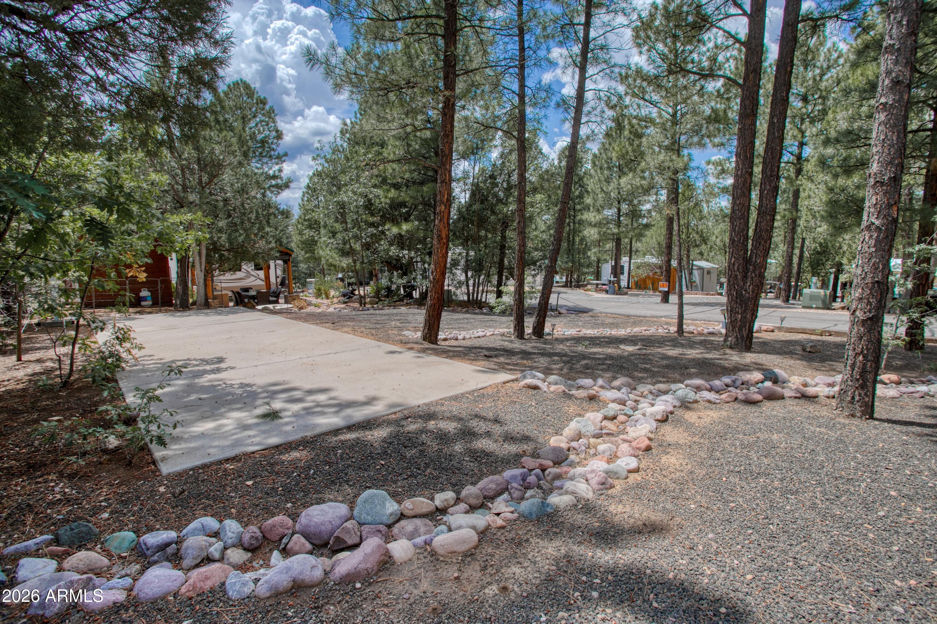 2191 E HANGING TREE Trail 79